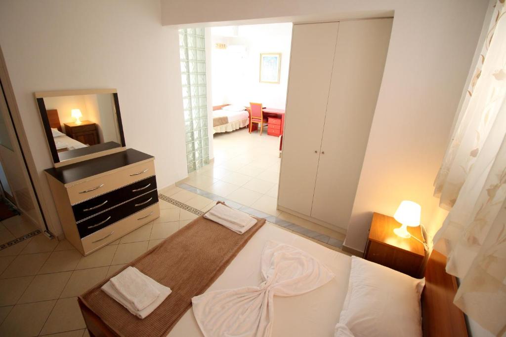 Family Room Standard