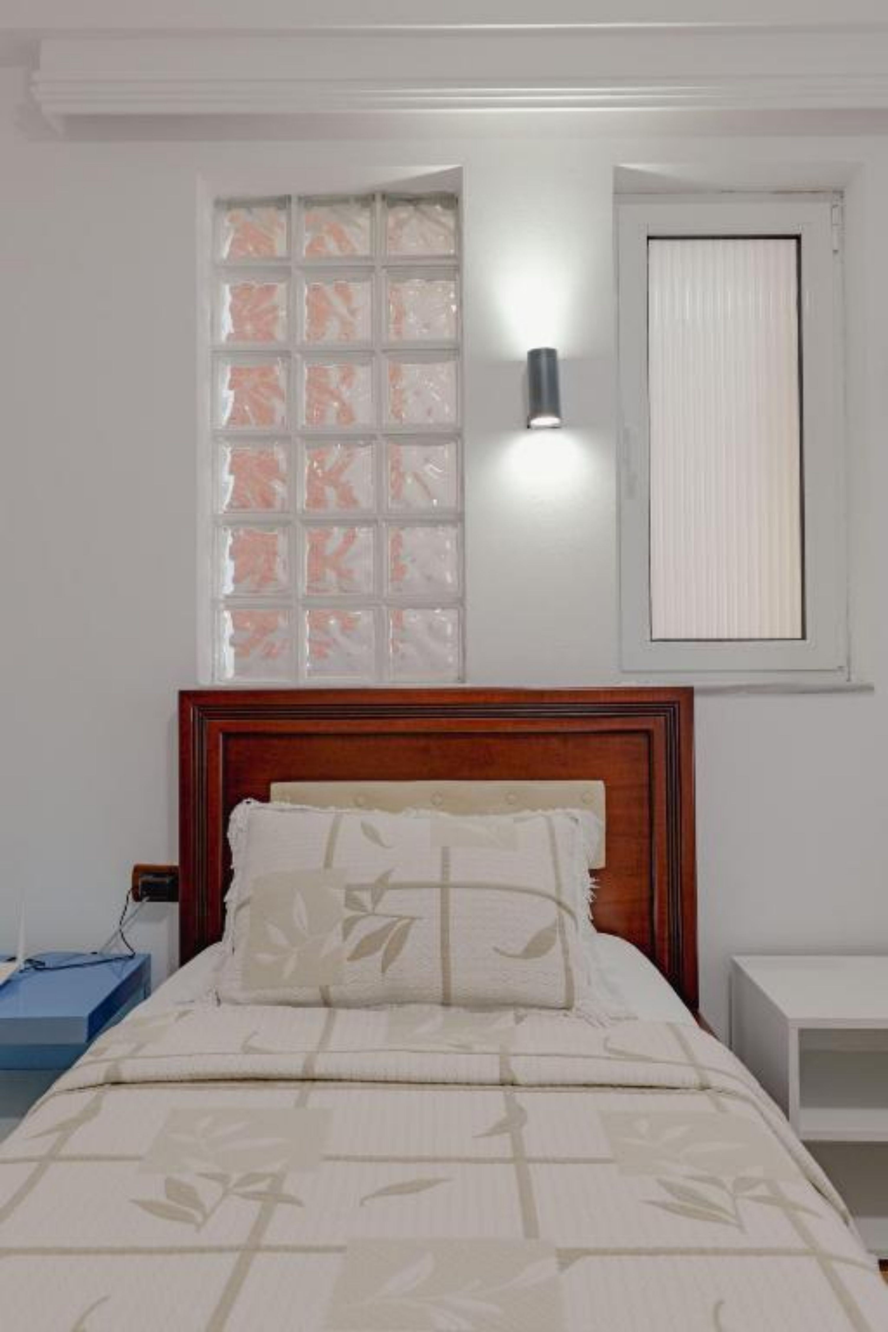 Apartment Two Bedrooms One Bathroom