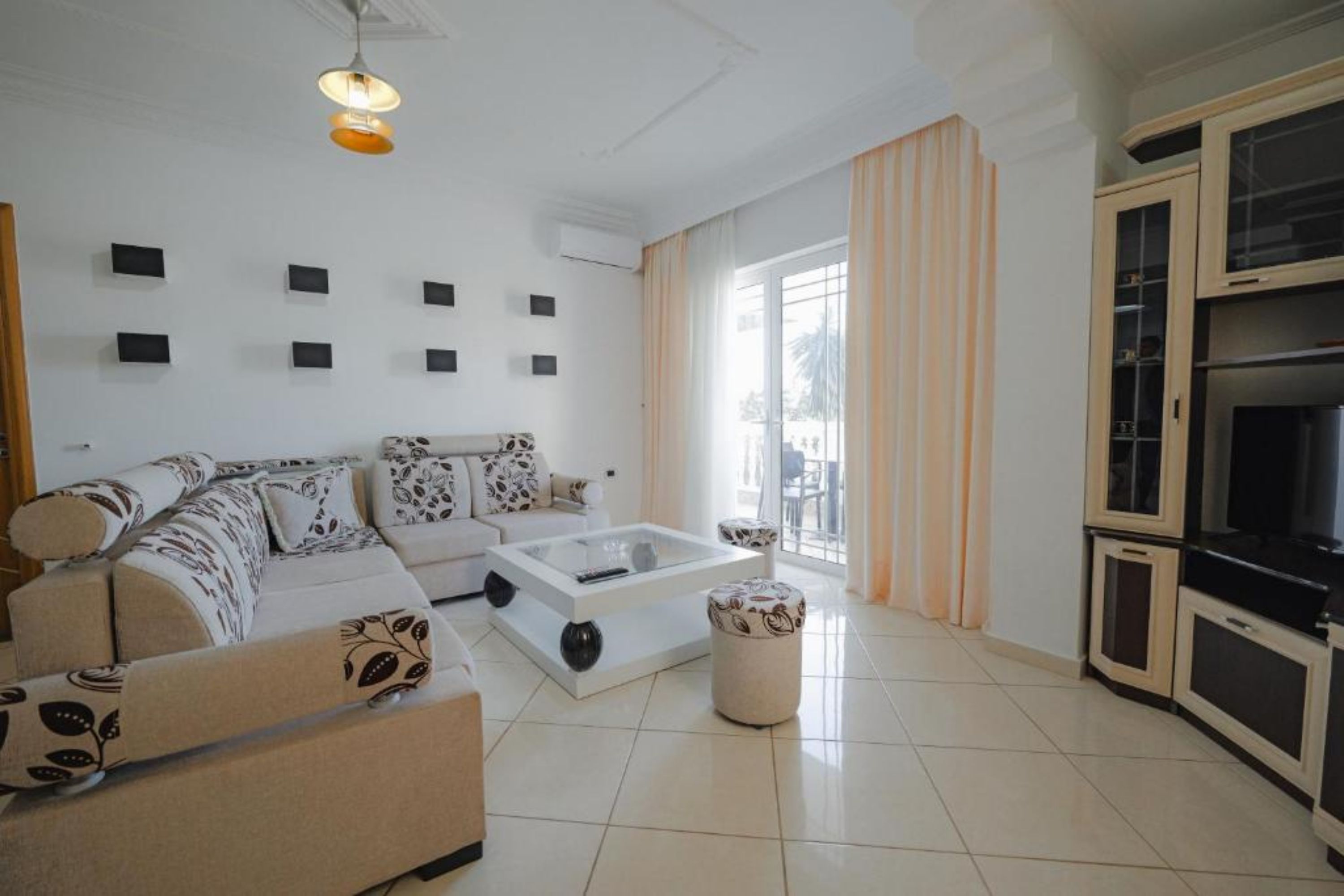 Apartment Two Bedrooms One Bathroom