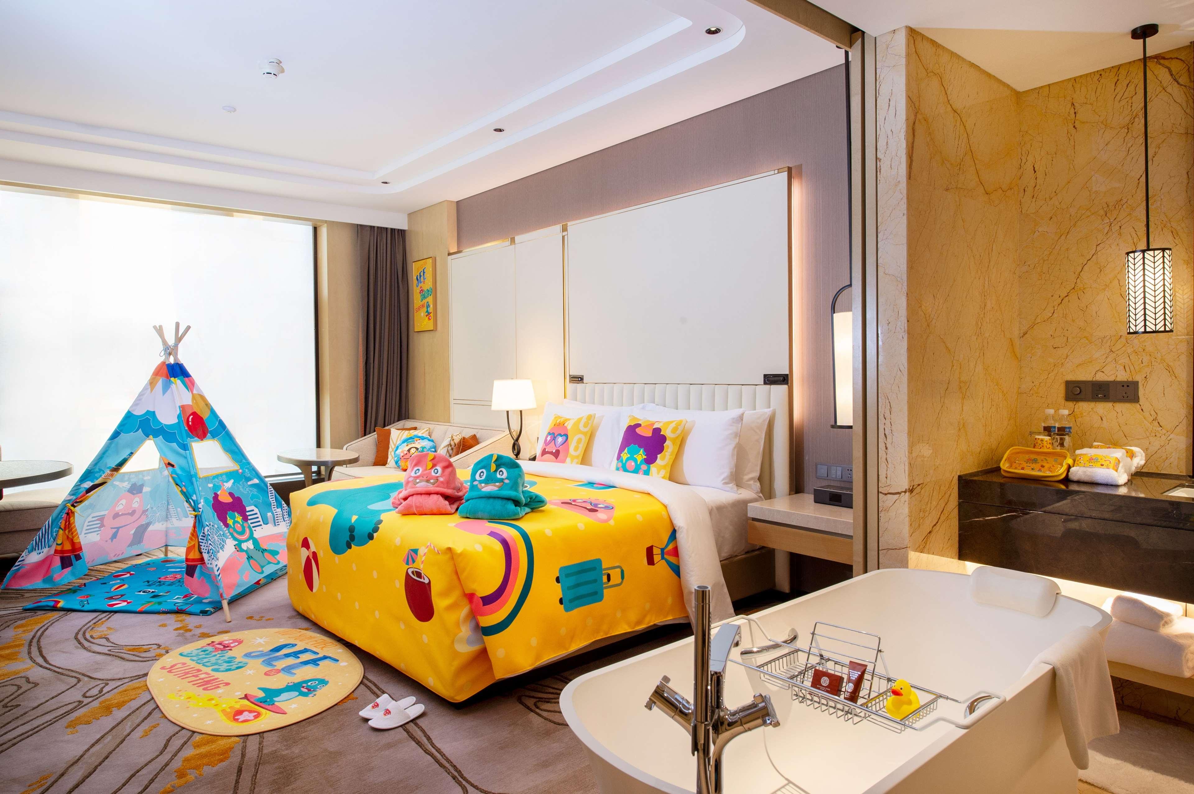 Double Executive King Bed