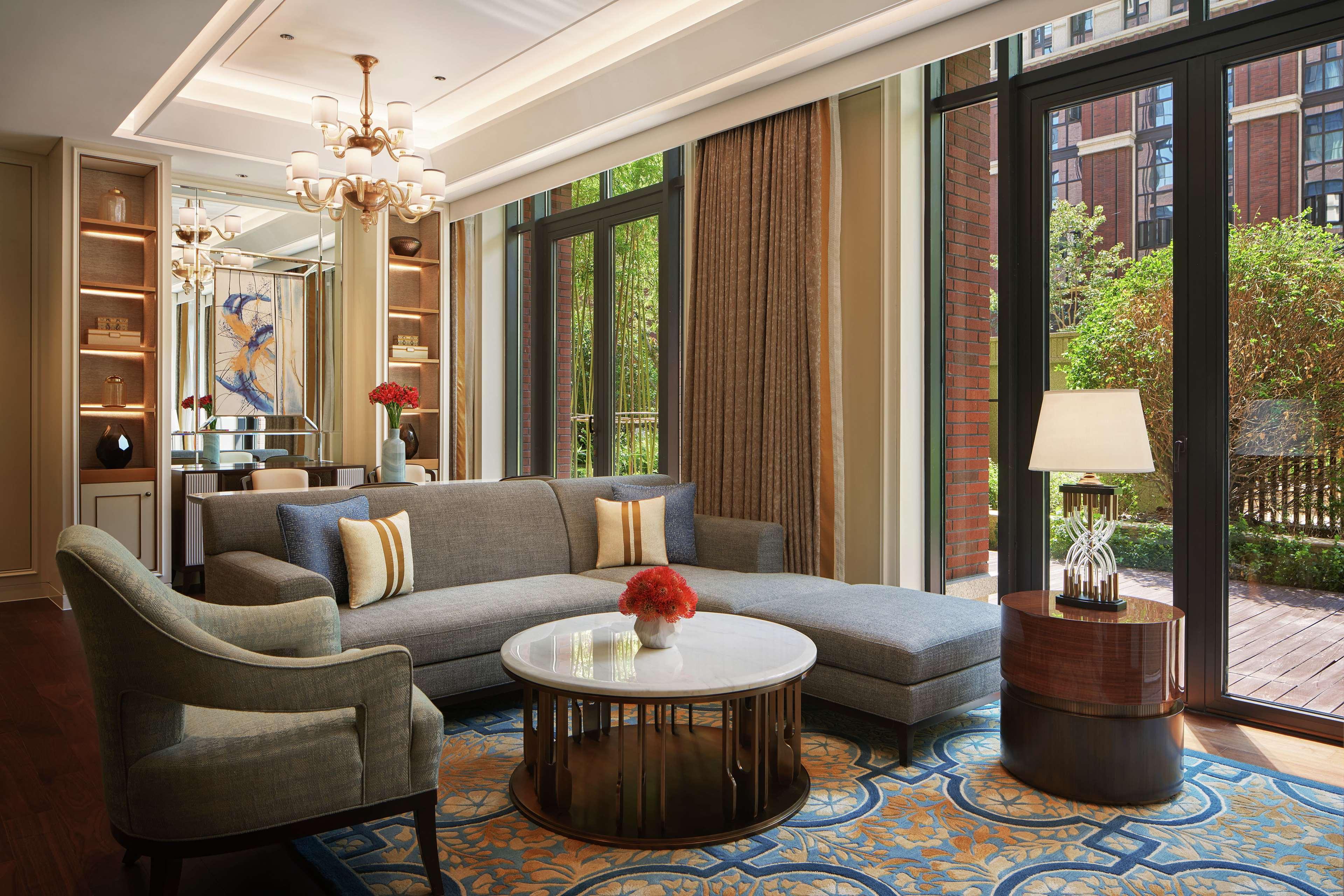 Suite Executive King Bed