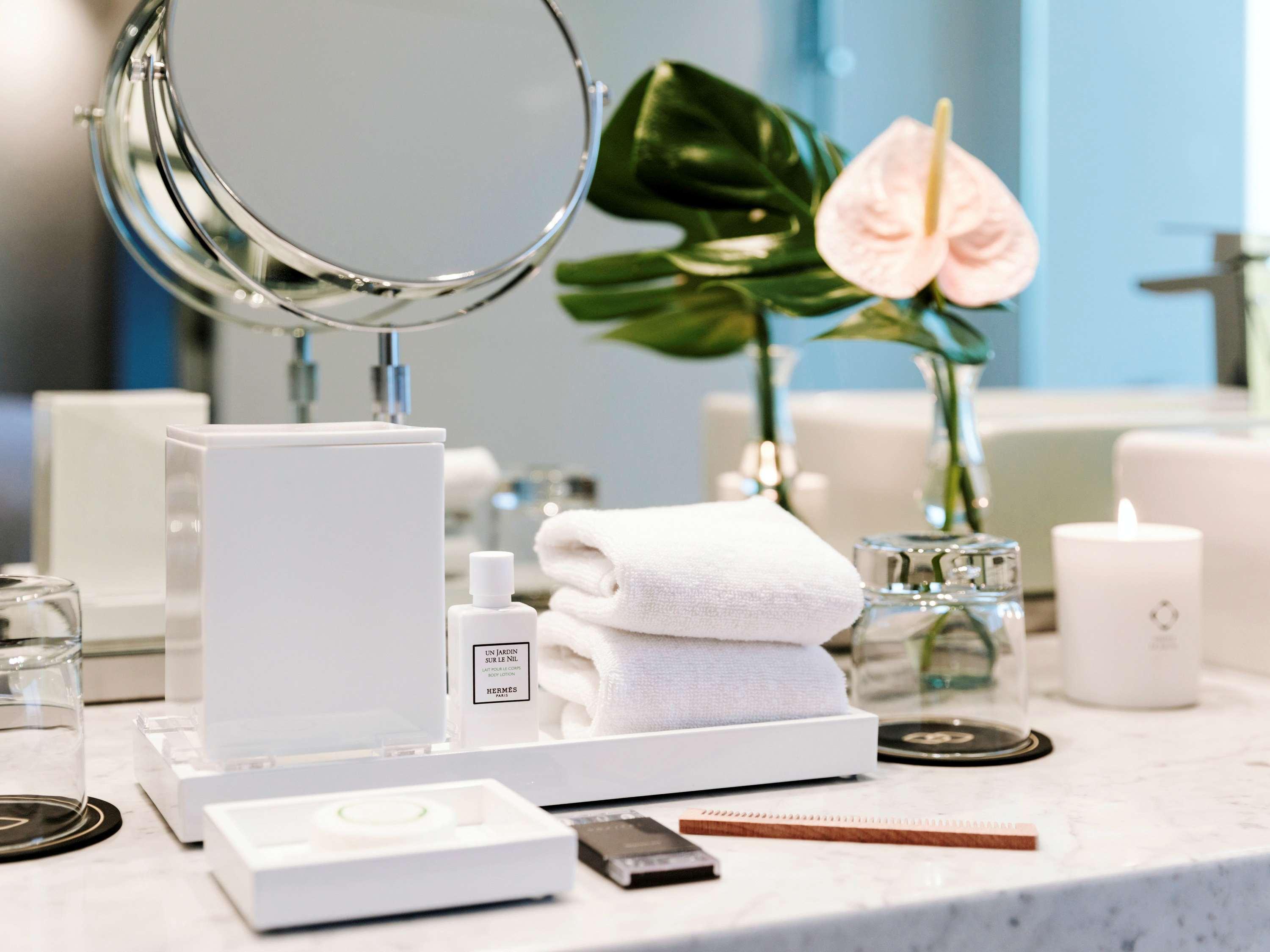 Junior Suite with Views