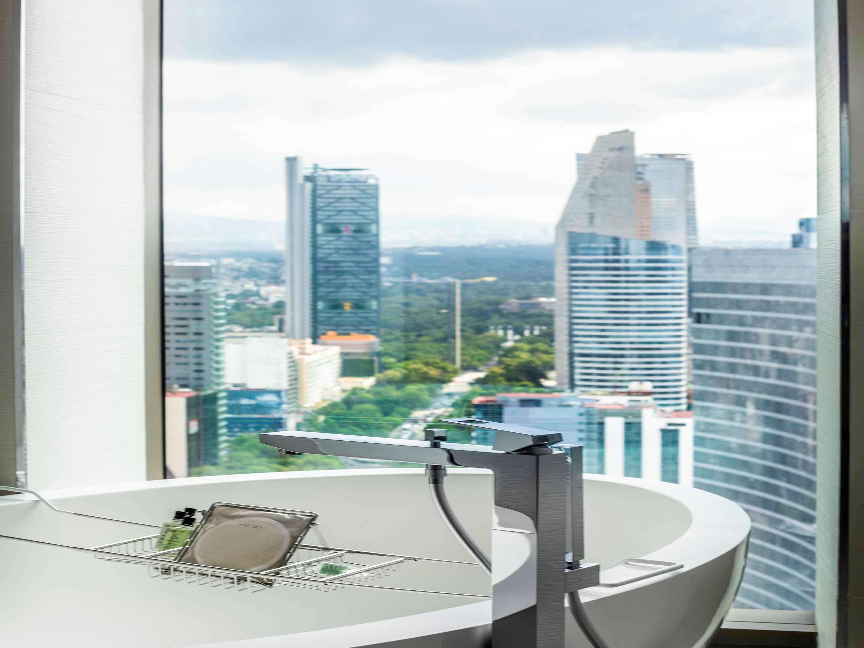 Junior Suite with Views