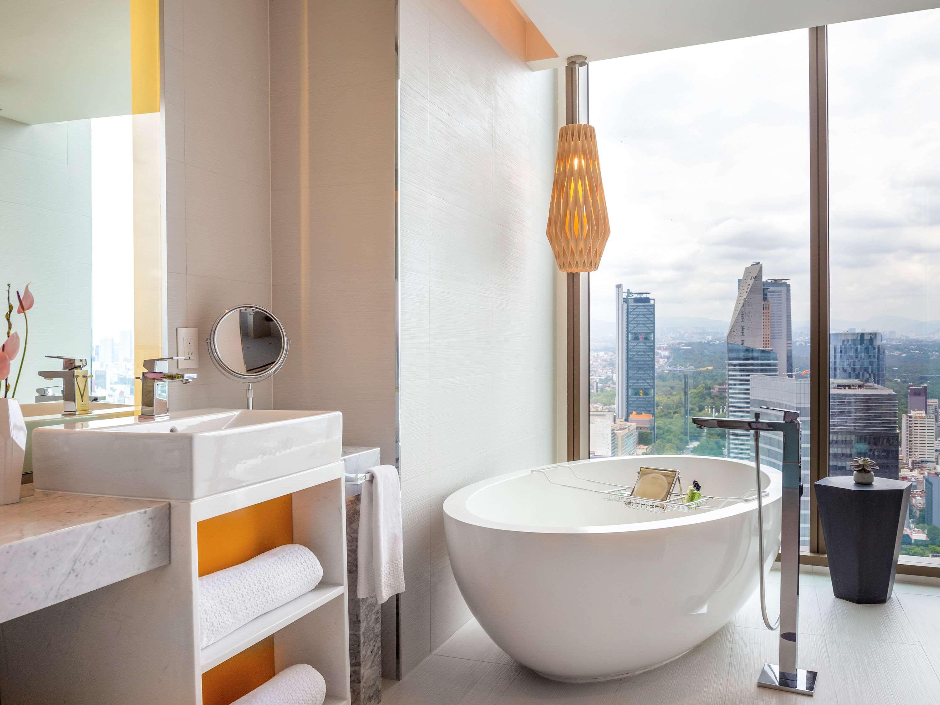 Junior Suite with Views