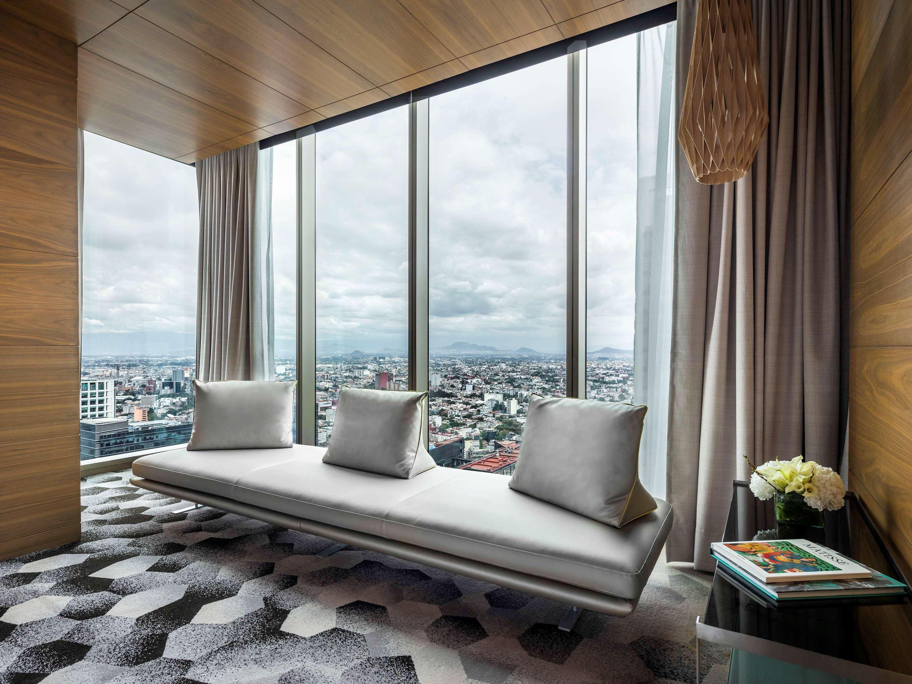 Junior Suite with Views