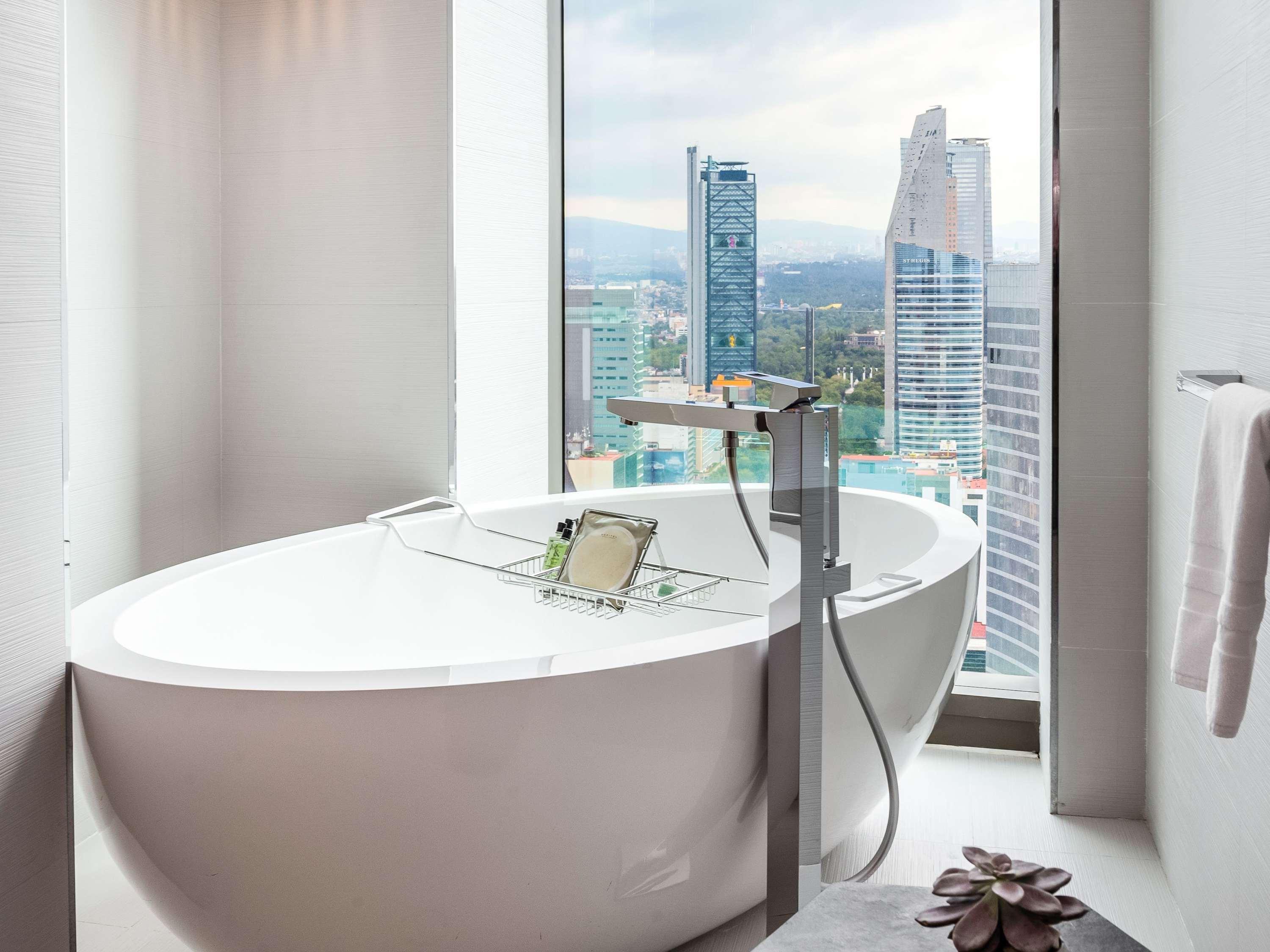 Junior Suite with Views