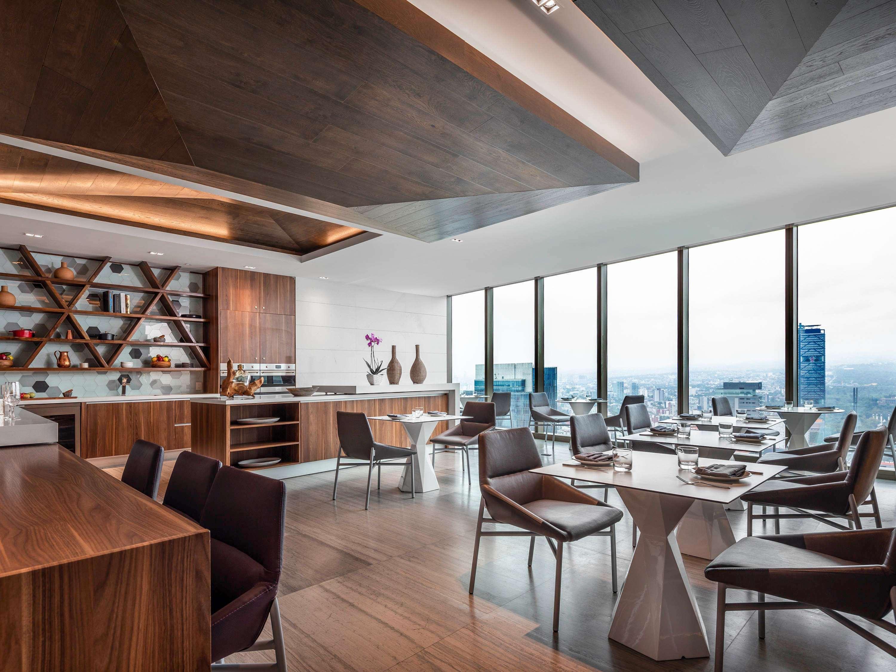 Junior Suite with Views