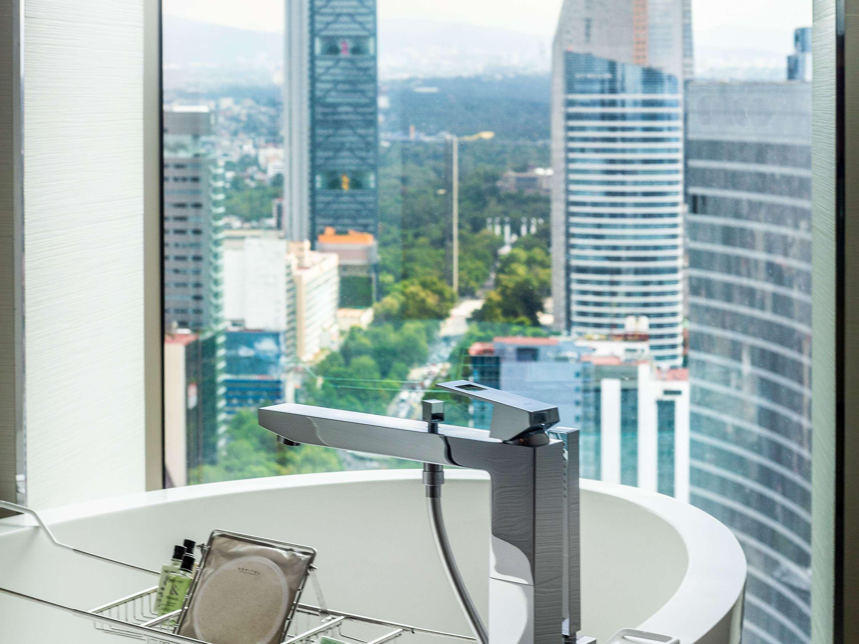 Junior Suite with Views