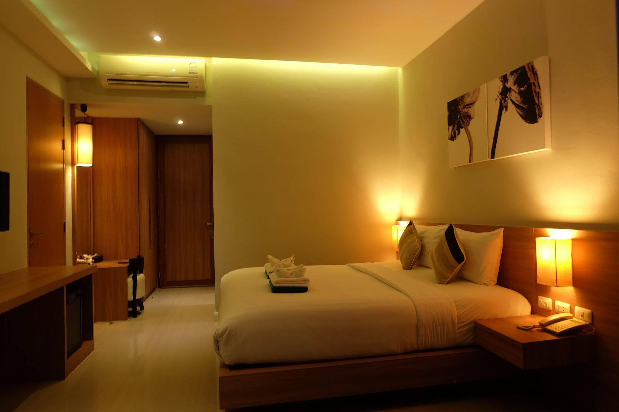 Double Superior Queen Bed