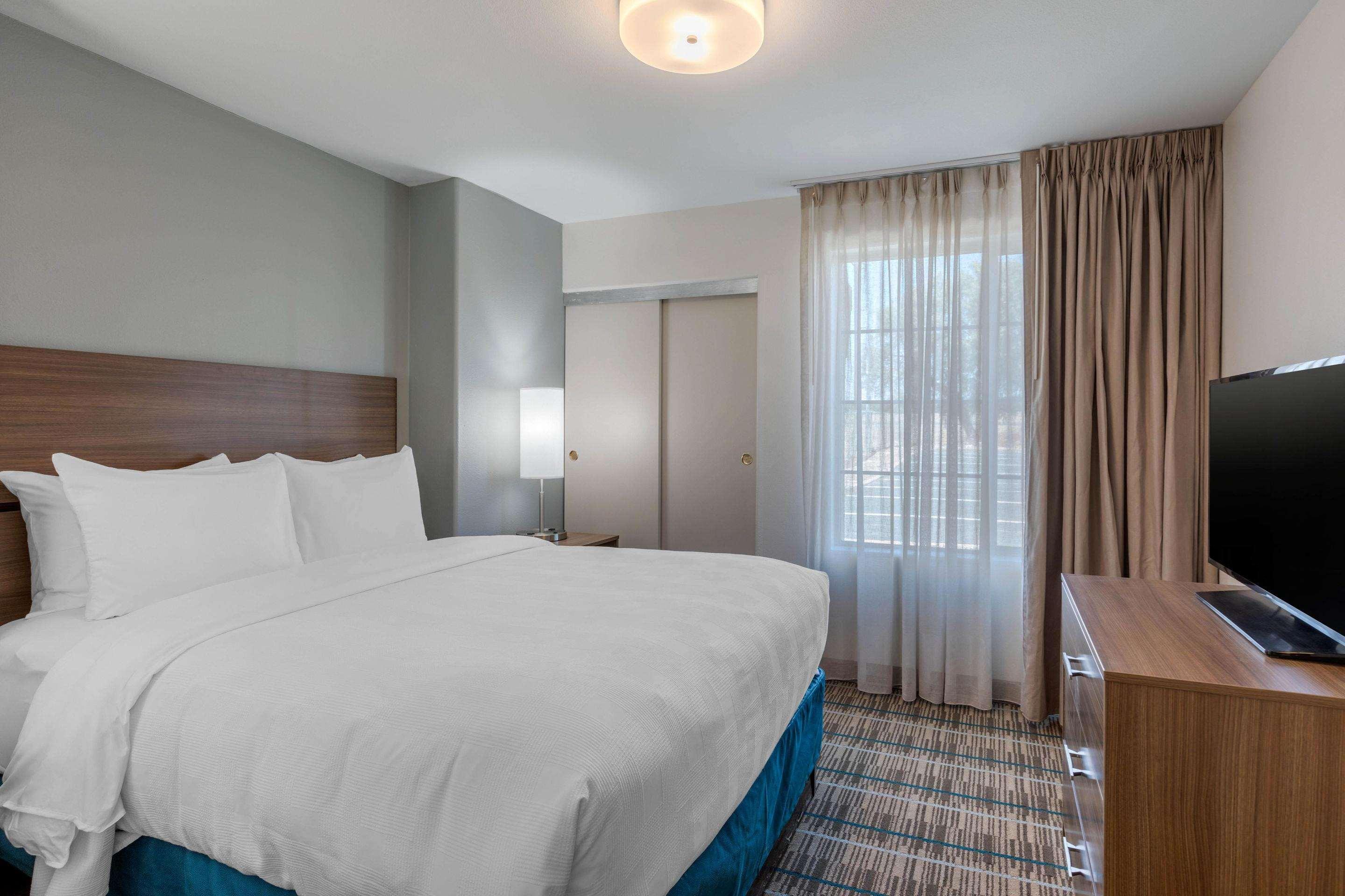 Suite Two Queen Beds Non Smoking