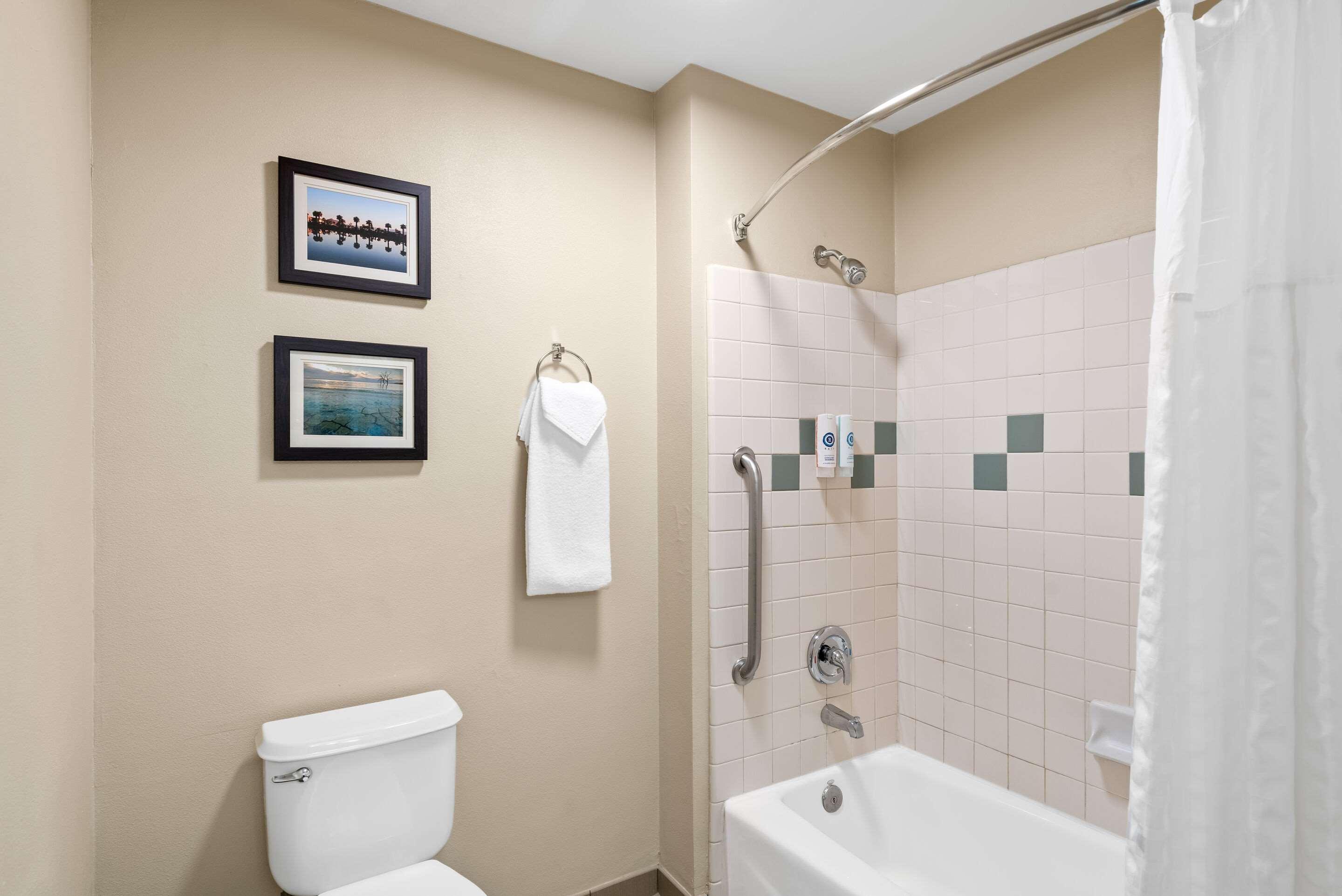 Suite Two Queen Beds Non Smoking