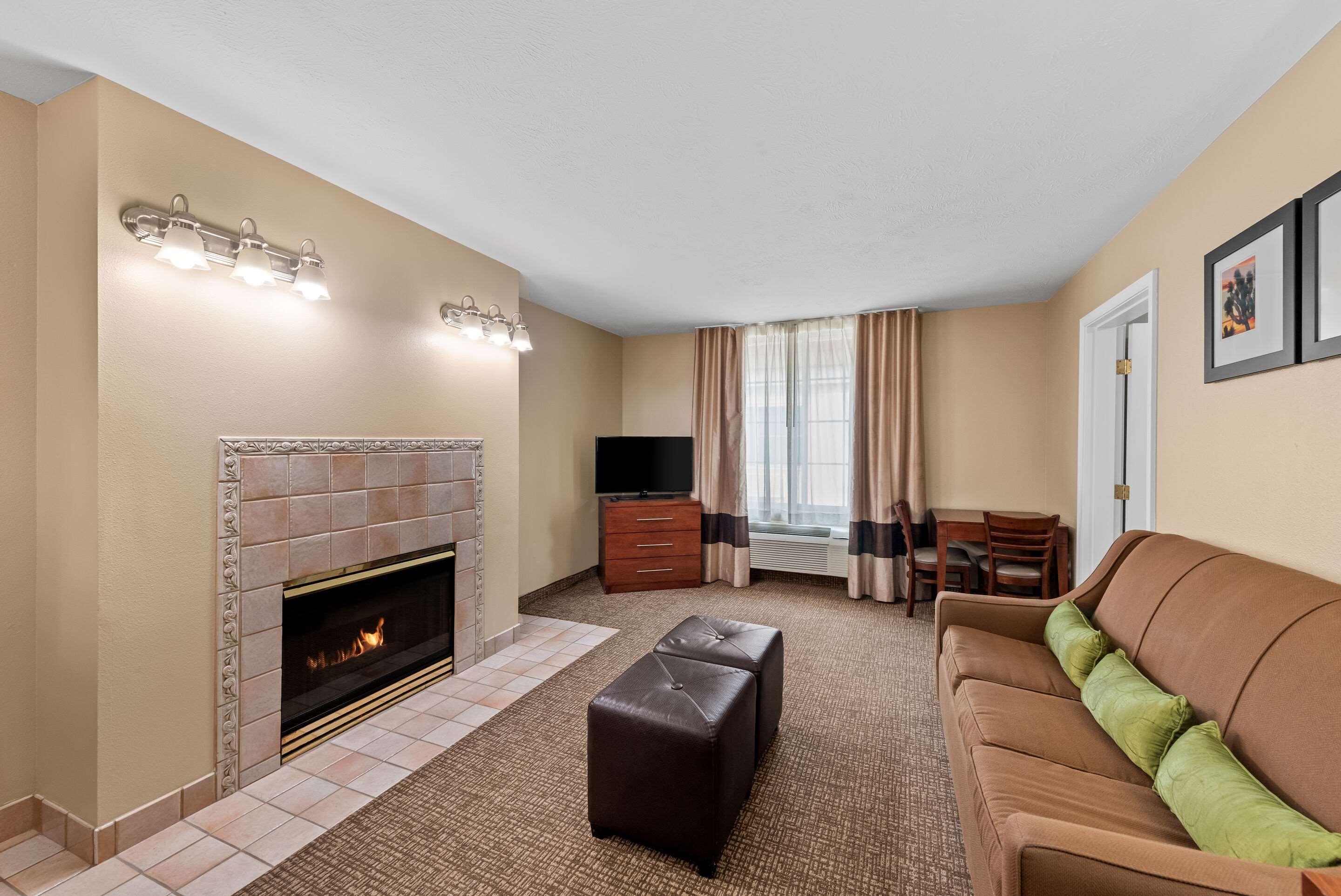 Suite King Bed Non Smoking