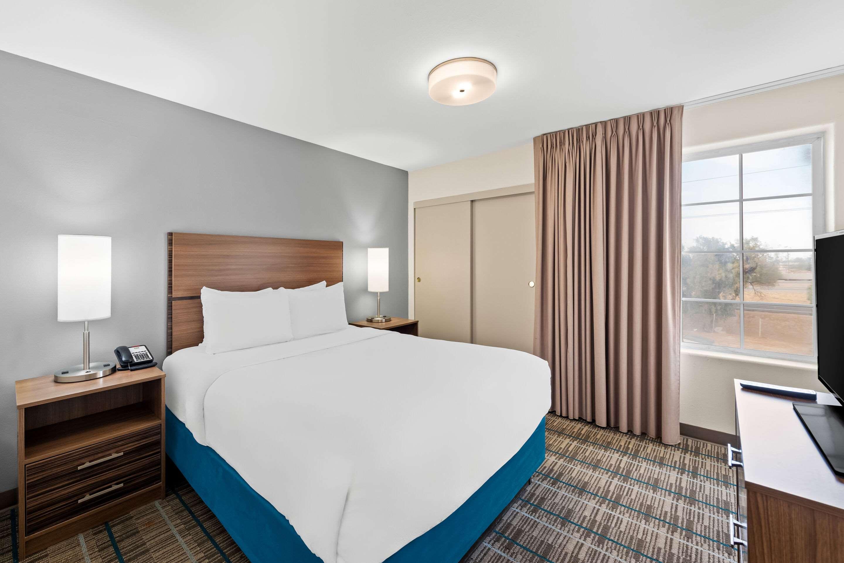 Suite Two Queen Beds Non Smoking