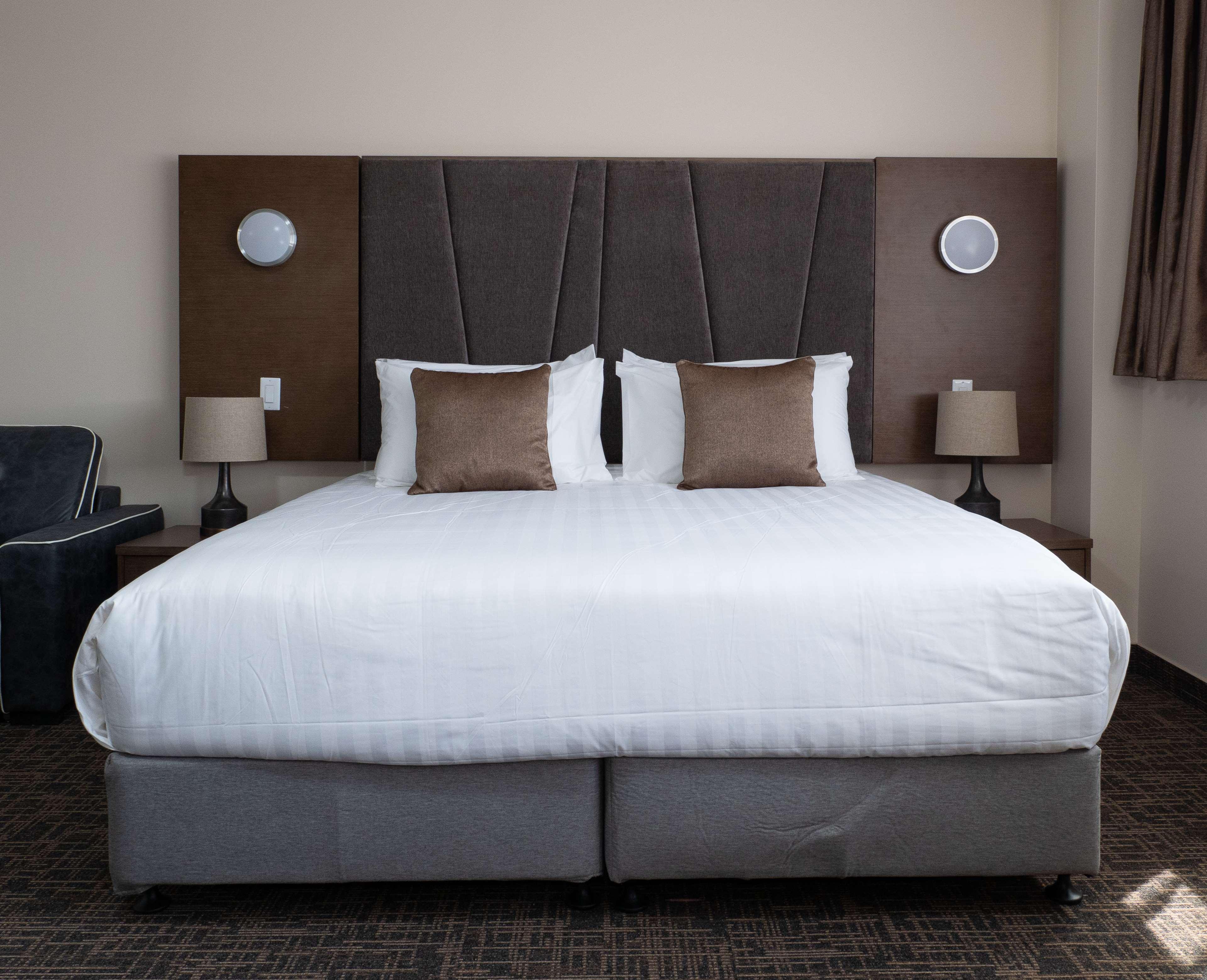 Suite King Bed Non Smoking