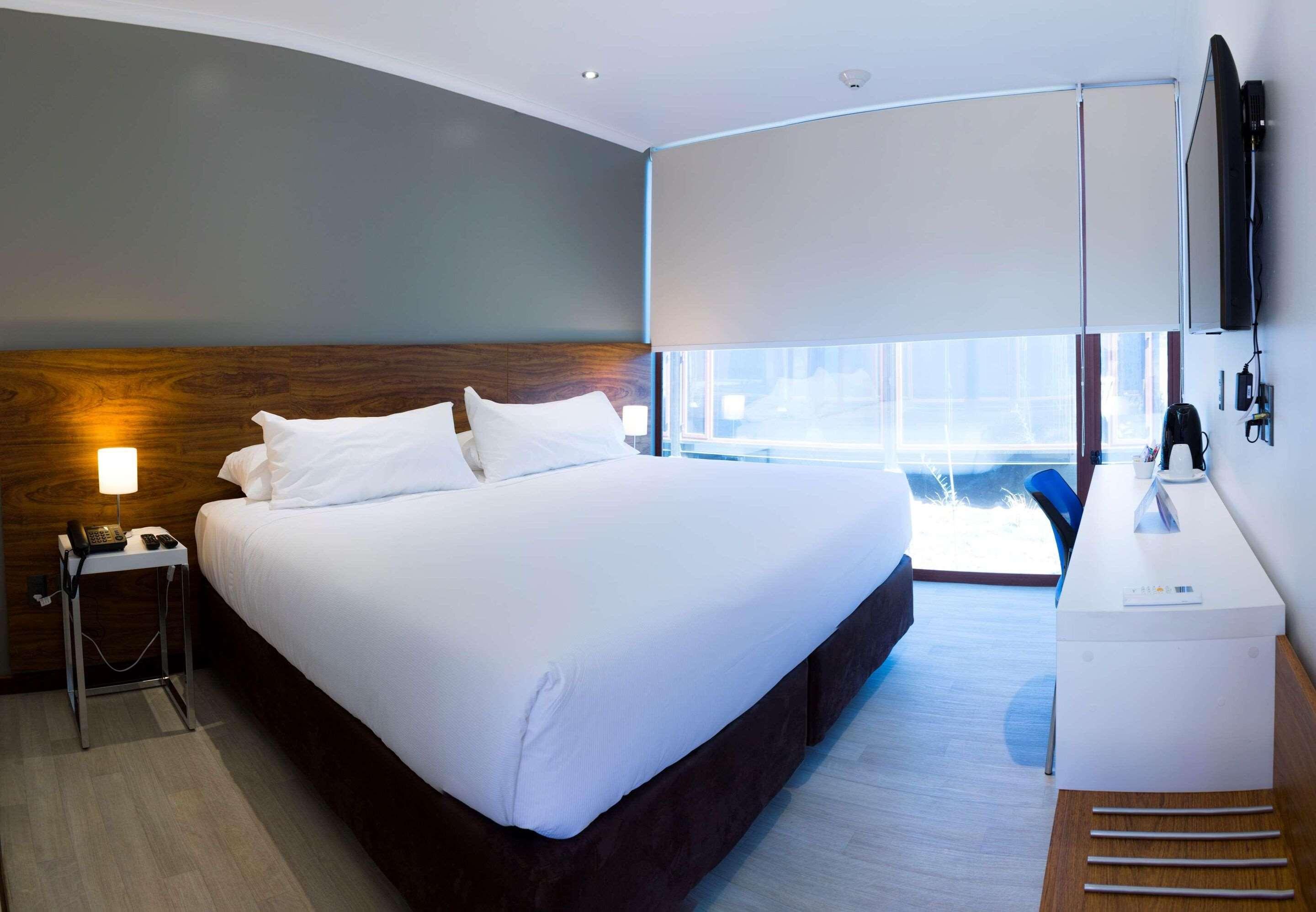 Double Accessible King Size Bed