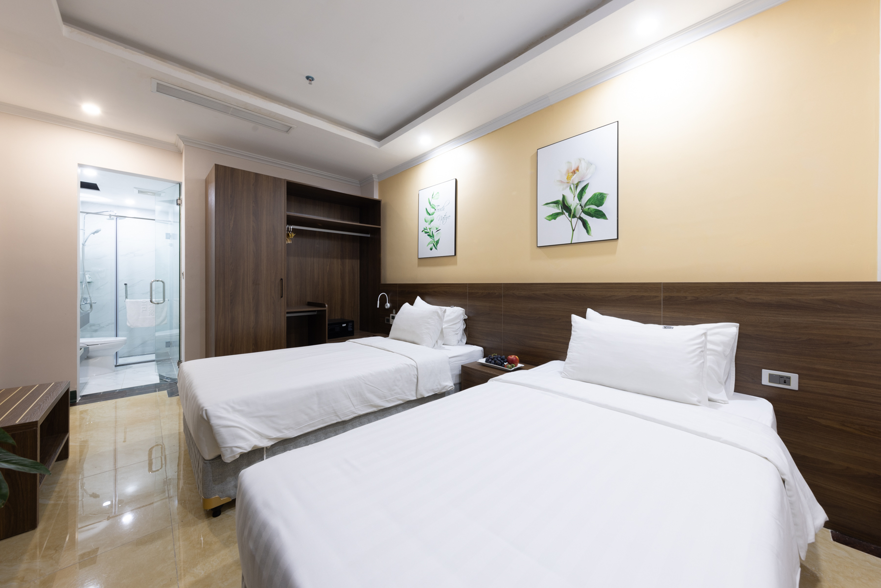 Double or Twin Deluxe