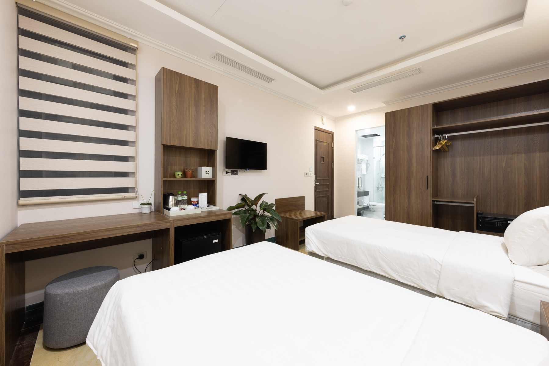 Double or Twin Deluxe