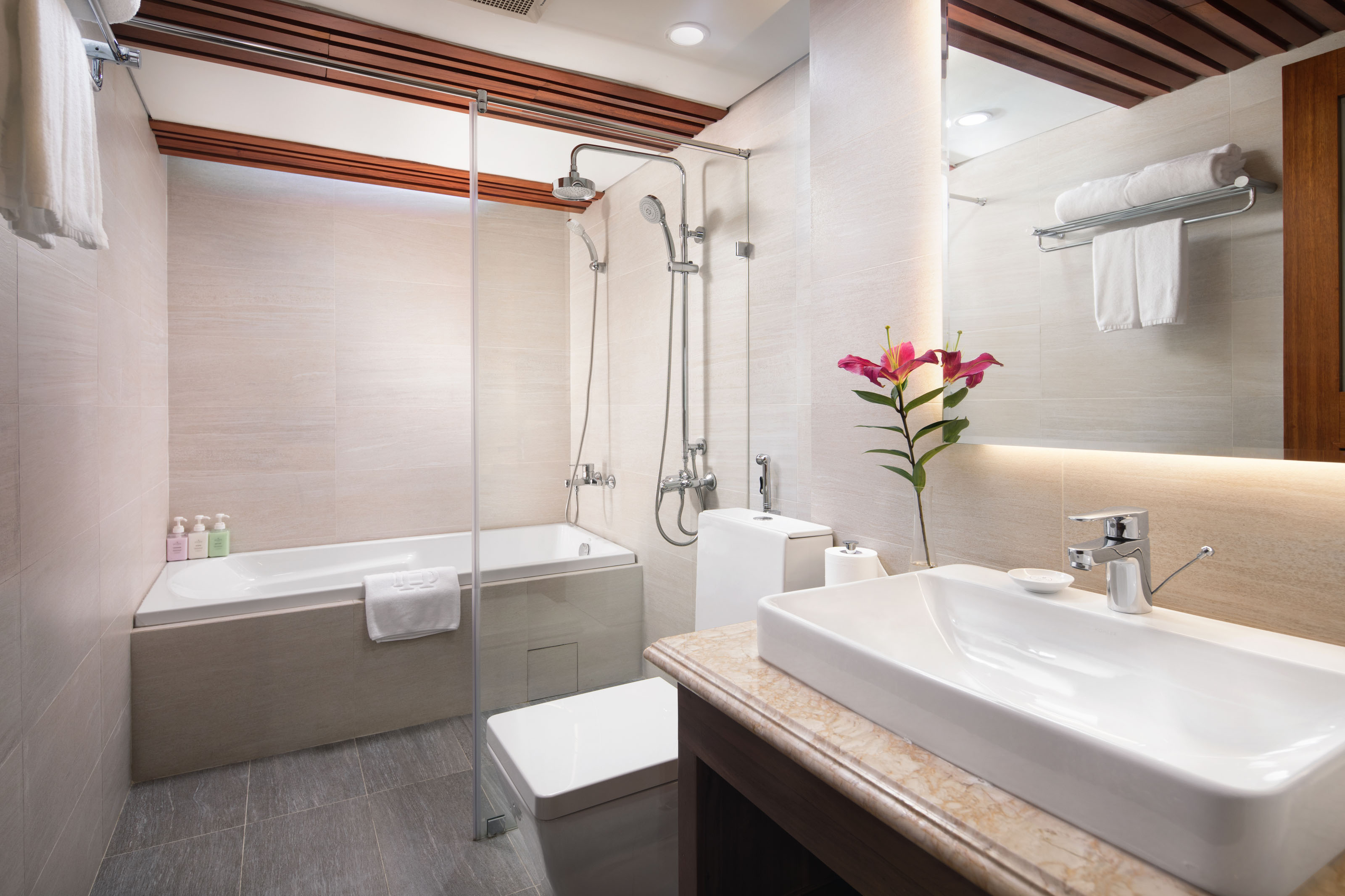 Double or Twin Deluxe