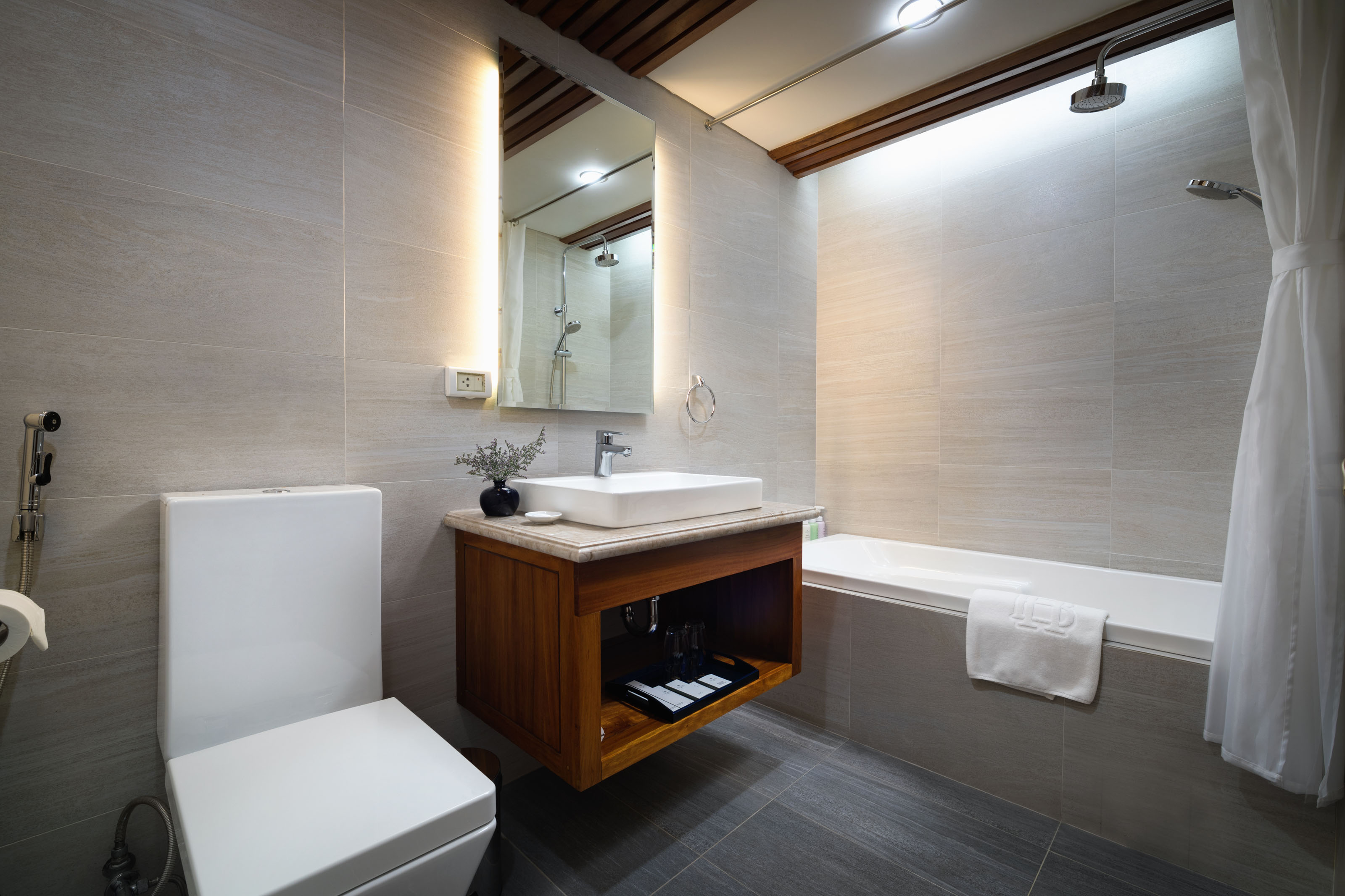 Double Premier City View