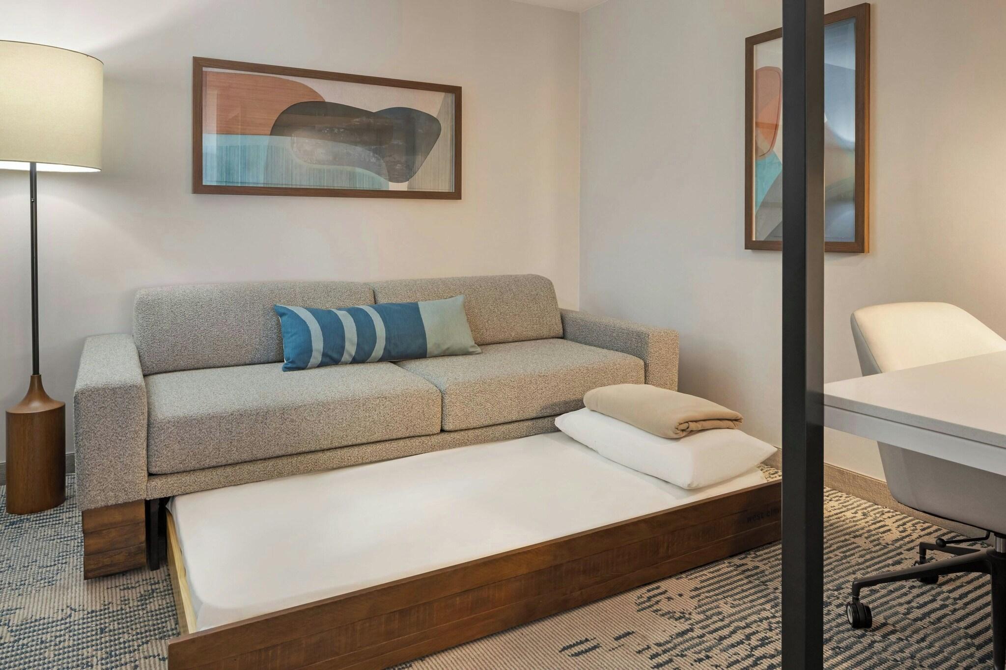 Suite Two Queen Beds