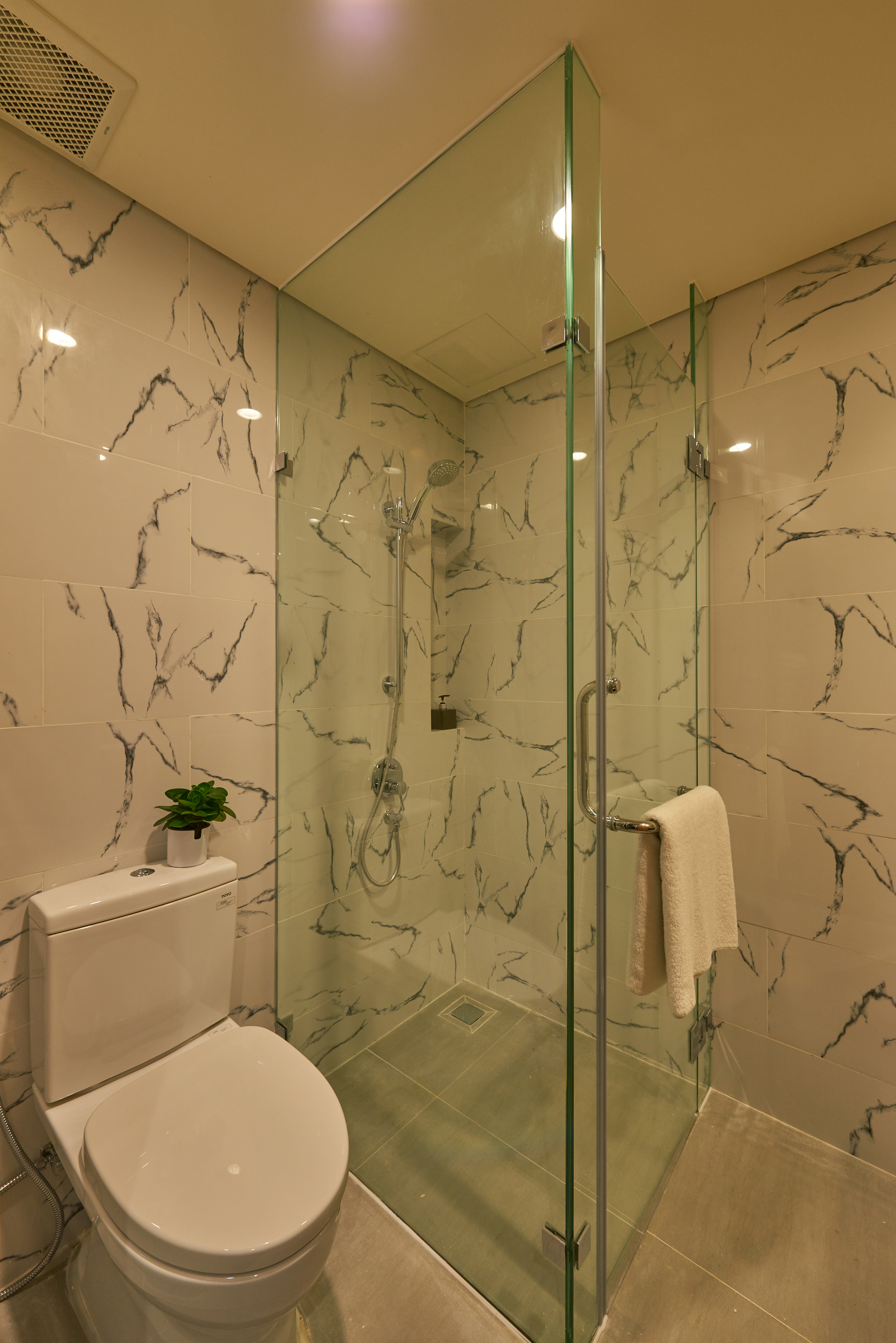 Double or Twin Standard