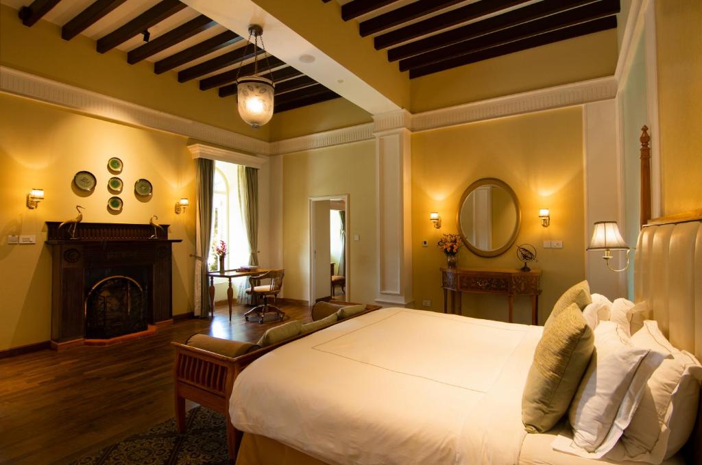 Junior Suite King Bed One Bedroom 