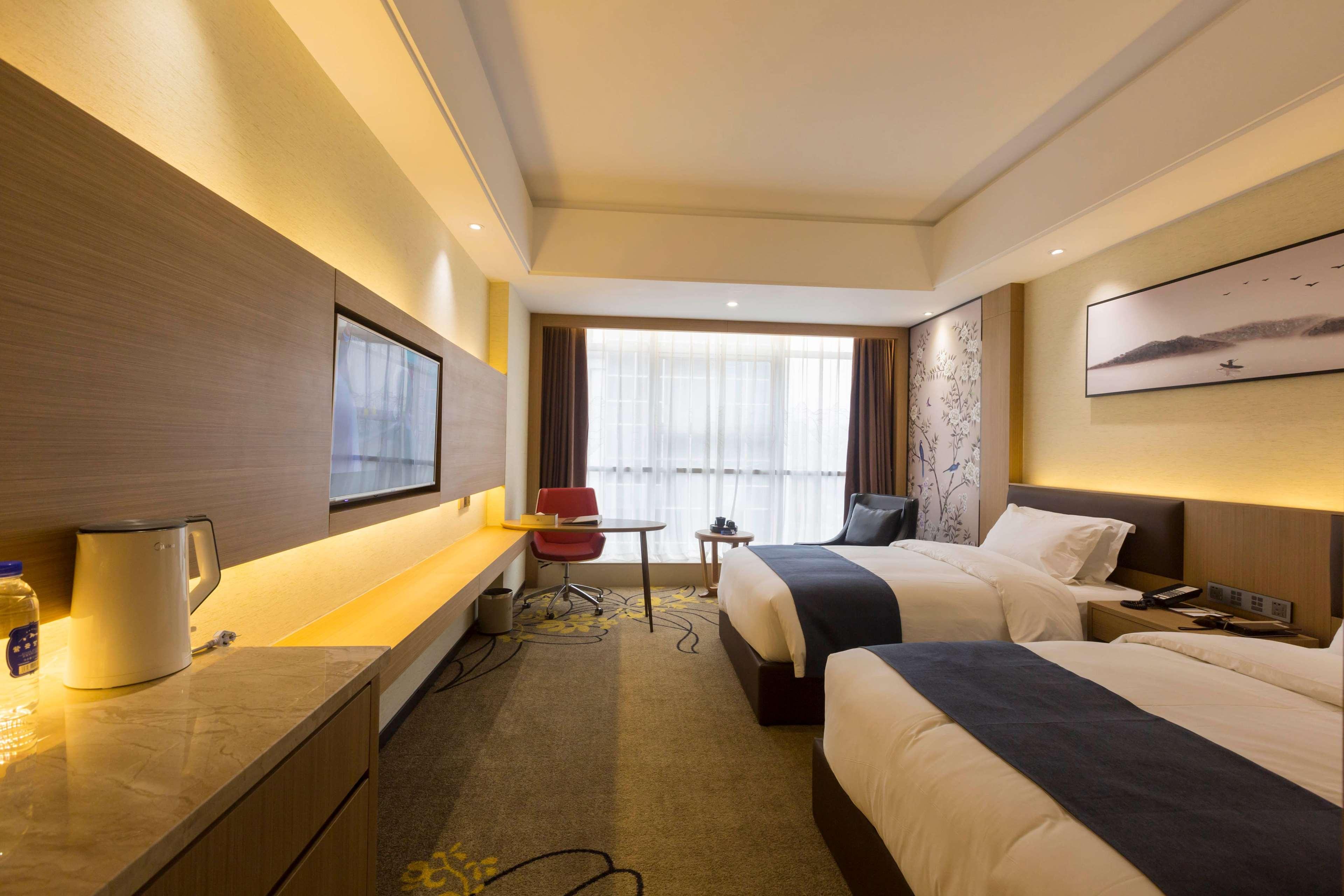 Room Two Double Beds