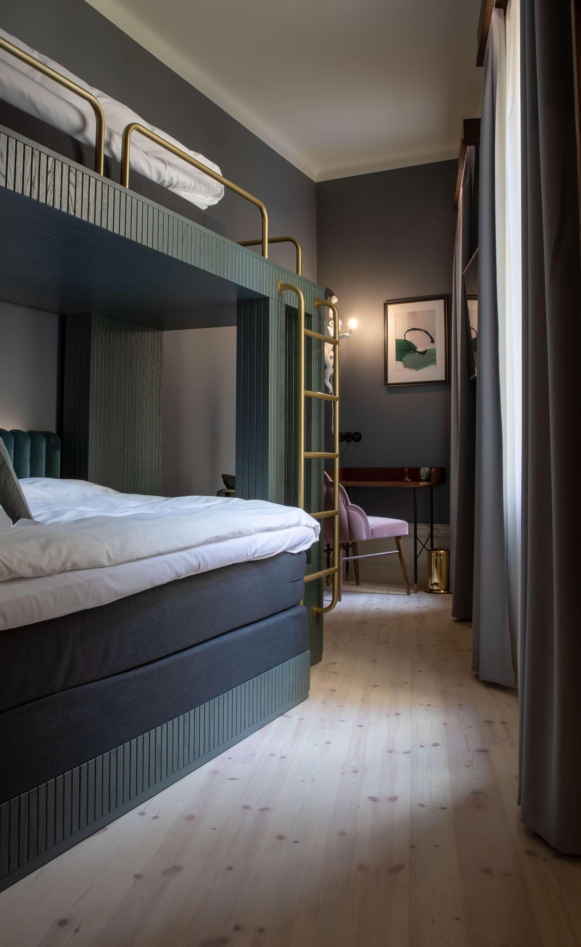 Family Room Standard