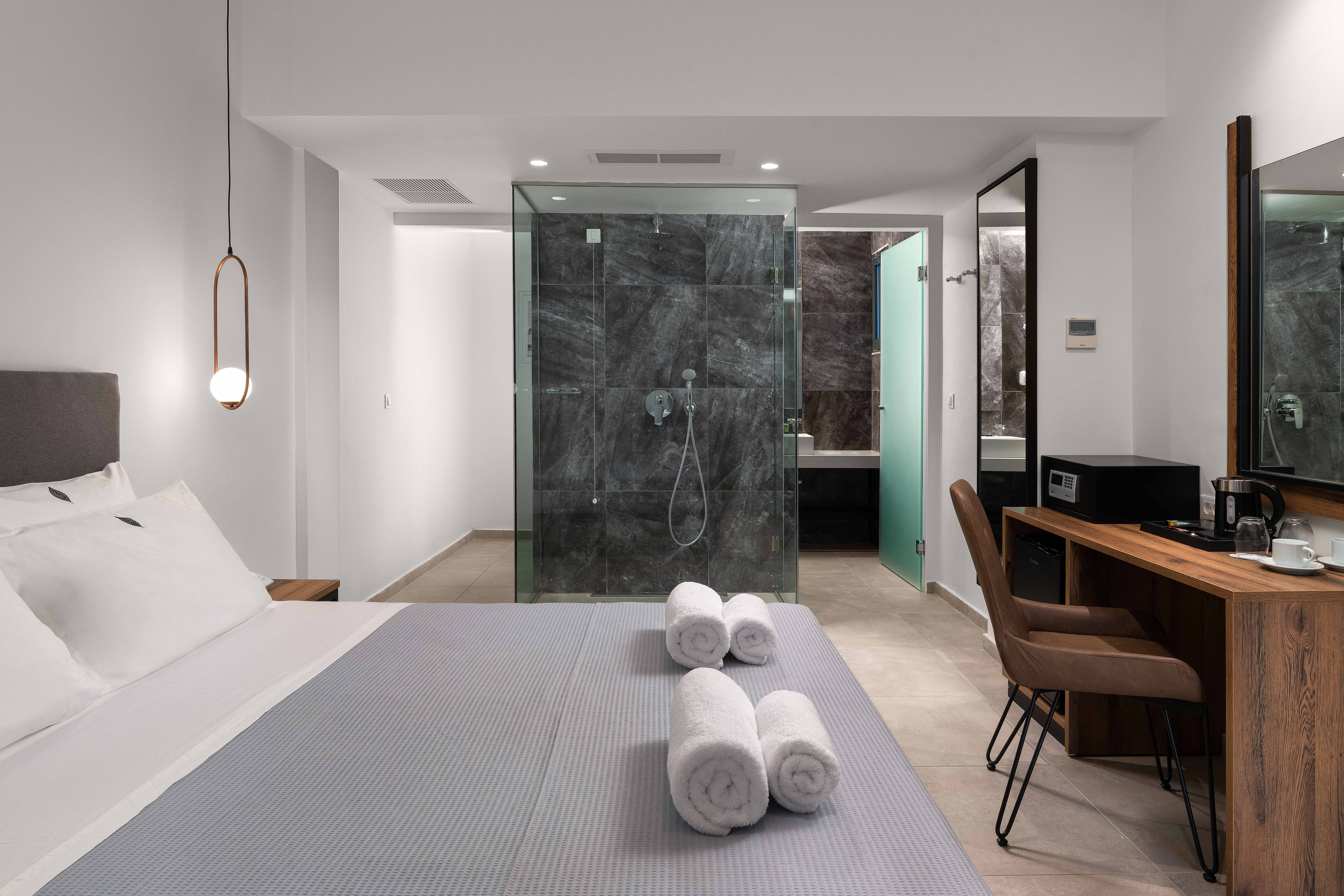 Double or Twin Standard