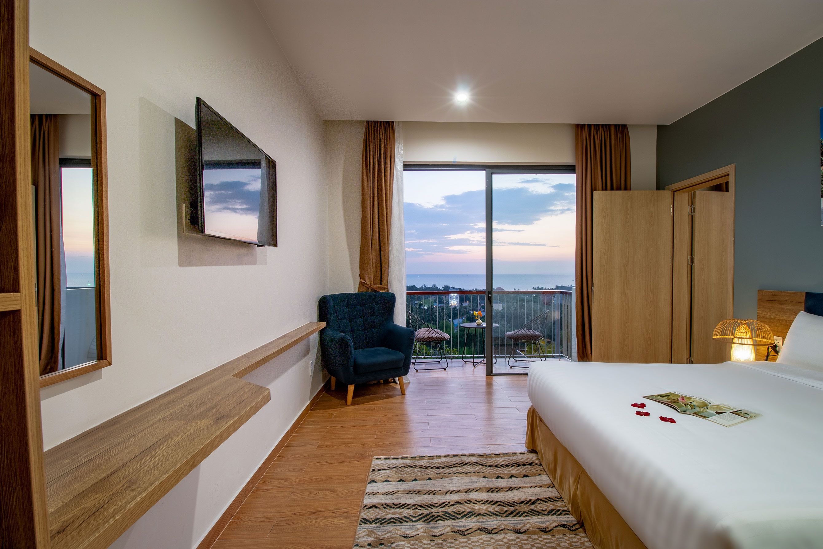 Double Deluxe Sea View