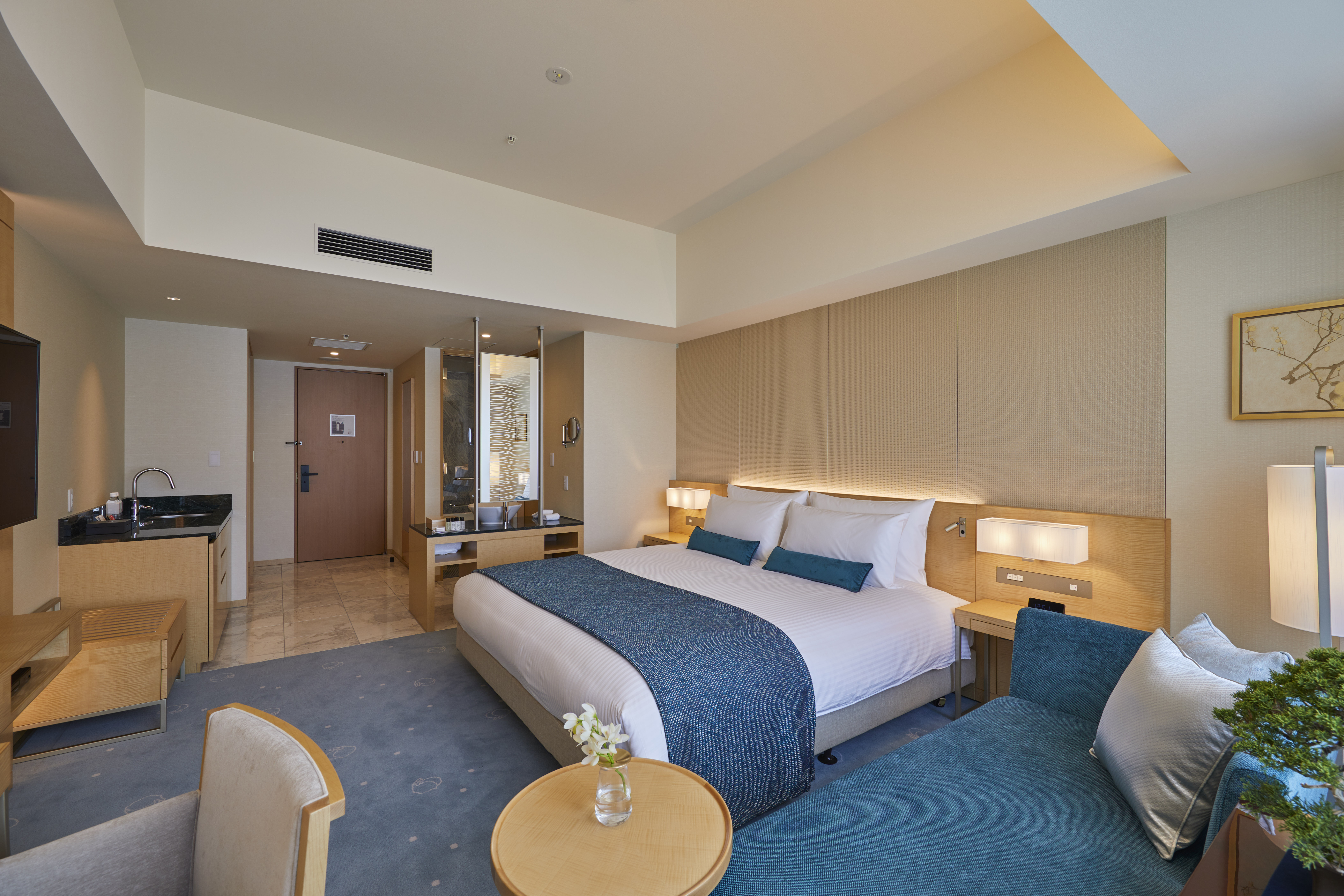 Double Premier King Bed