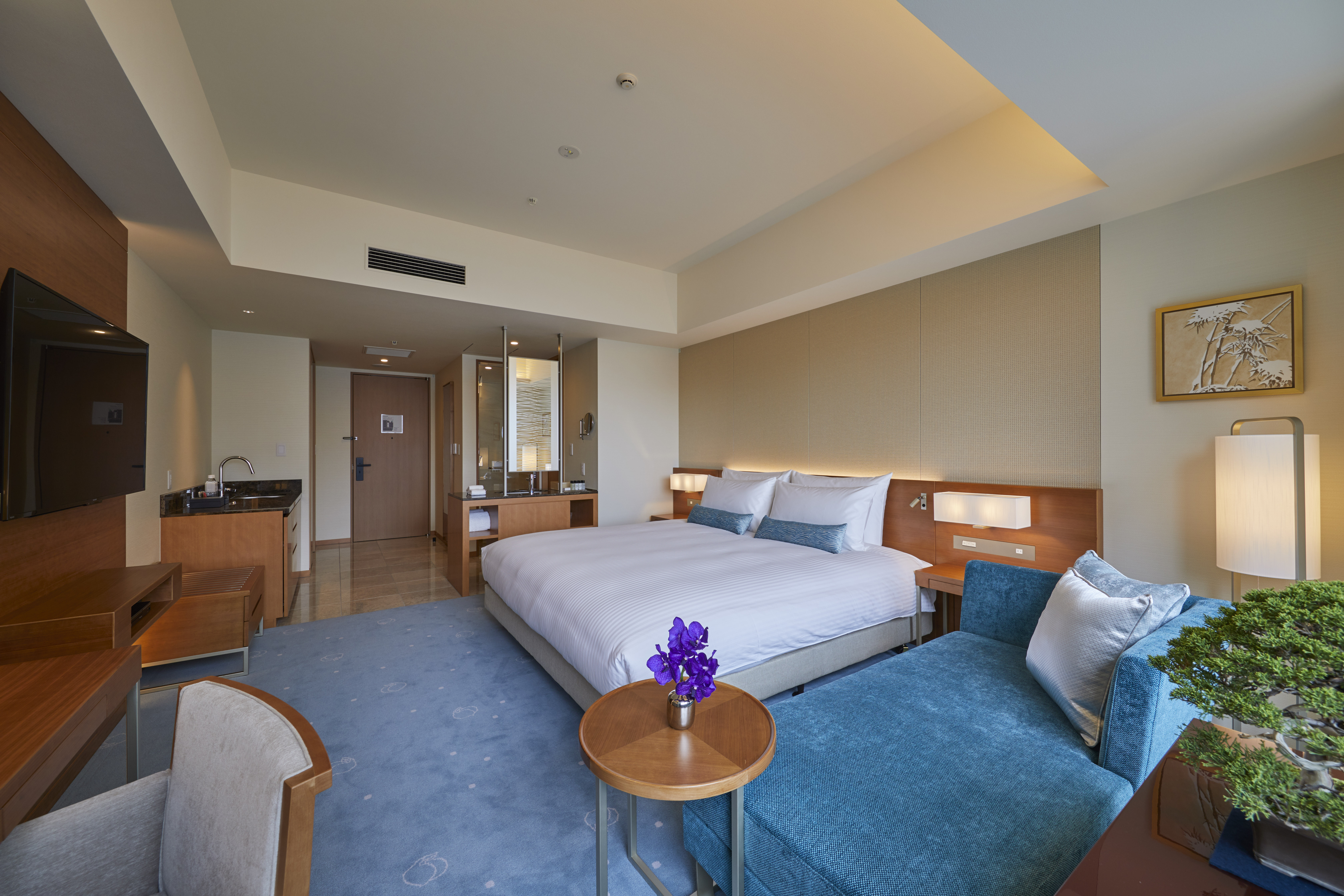 Double Superior King Bed