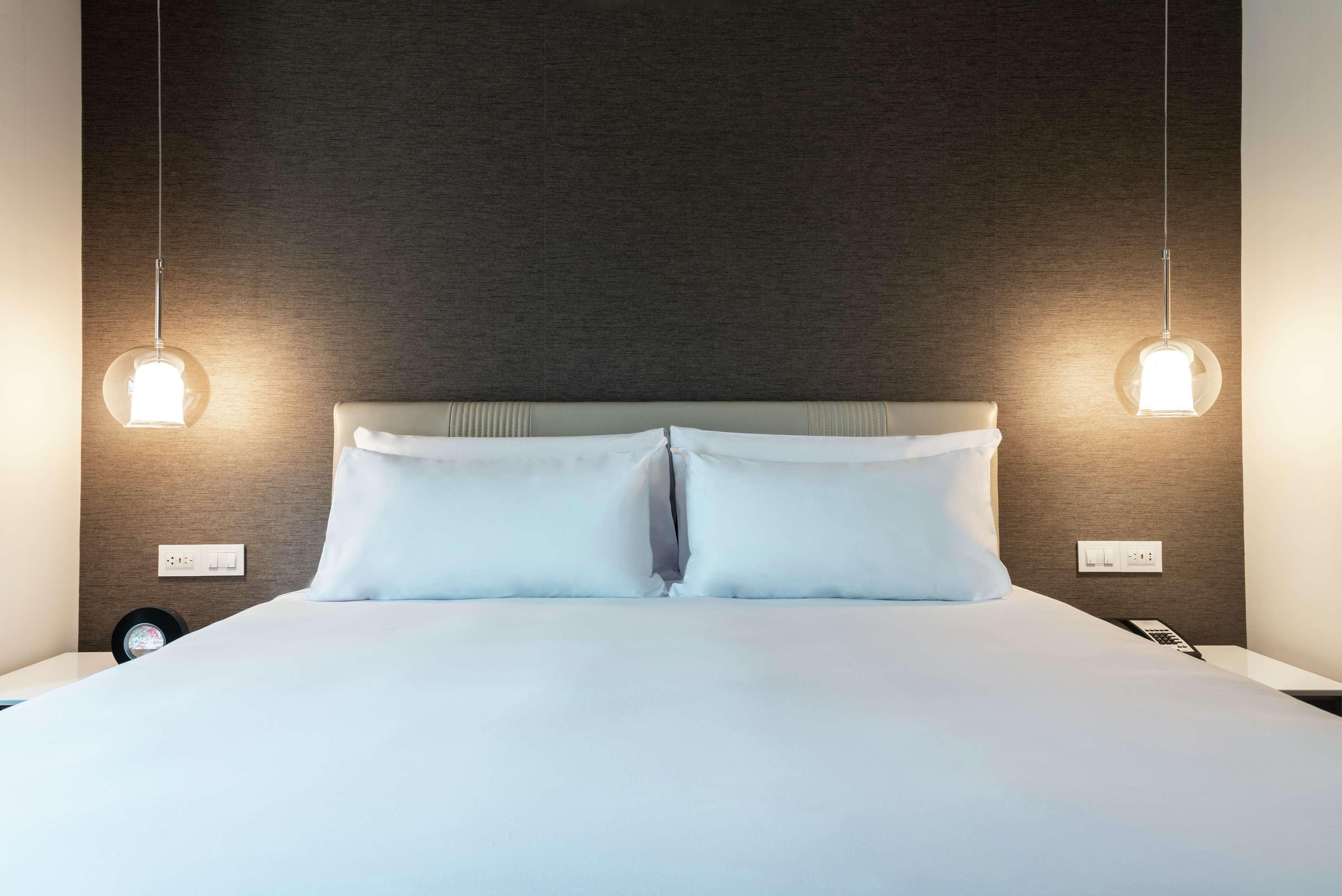 Room Deluxe King Bed