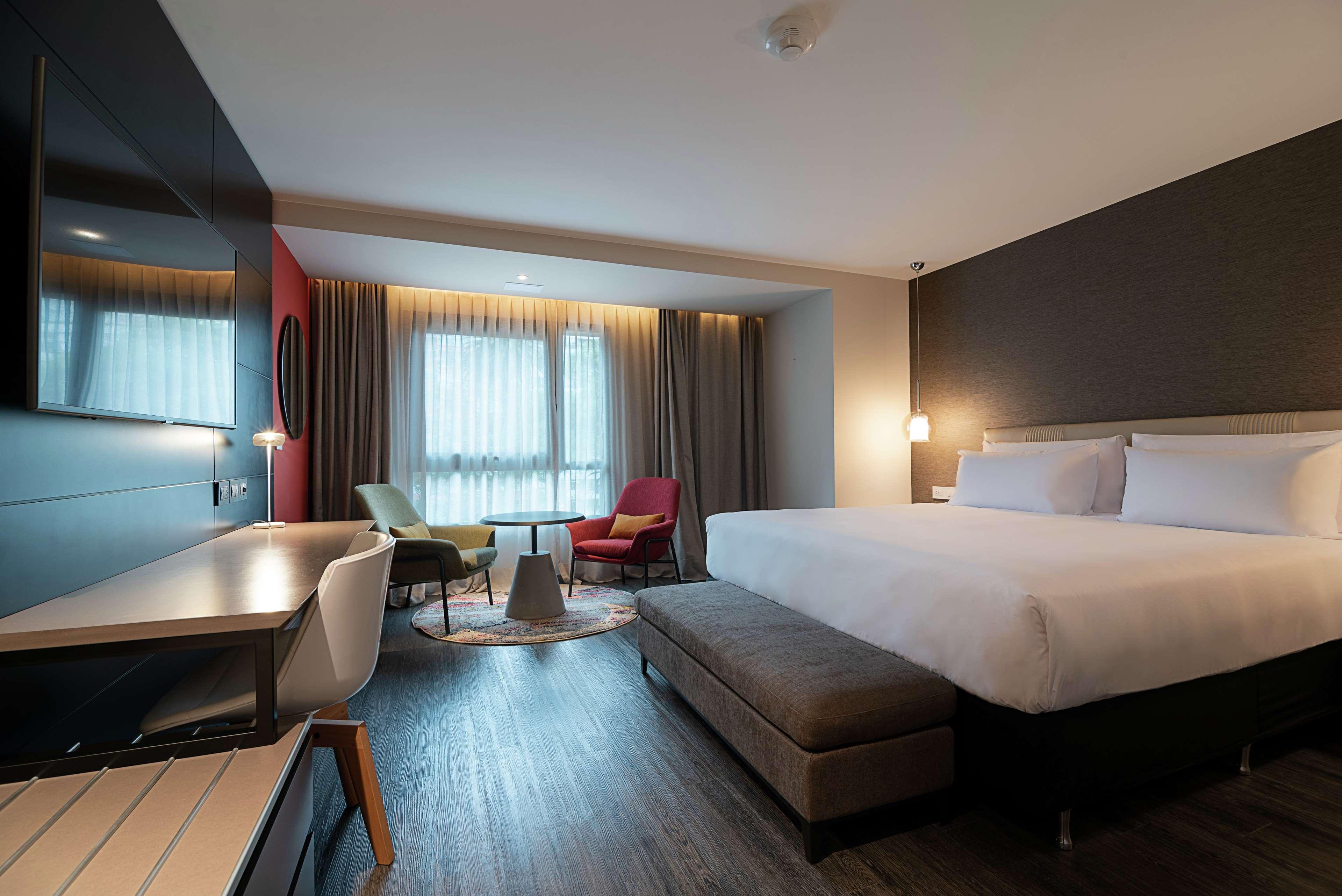 Room Deluxe King Bed