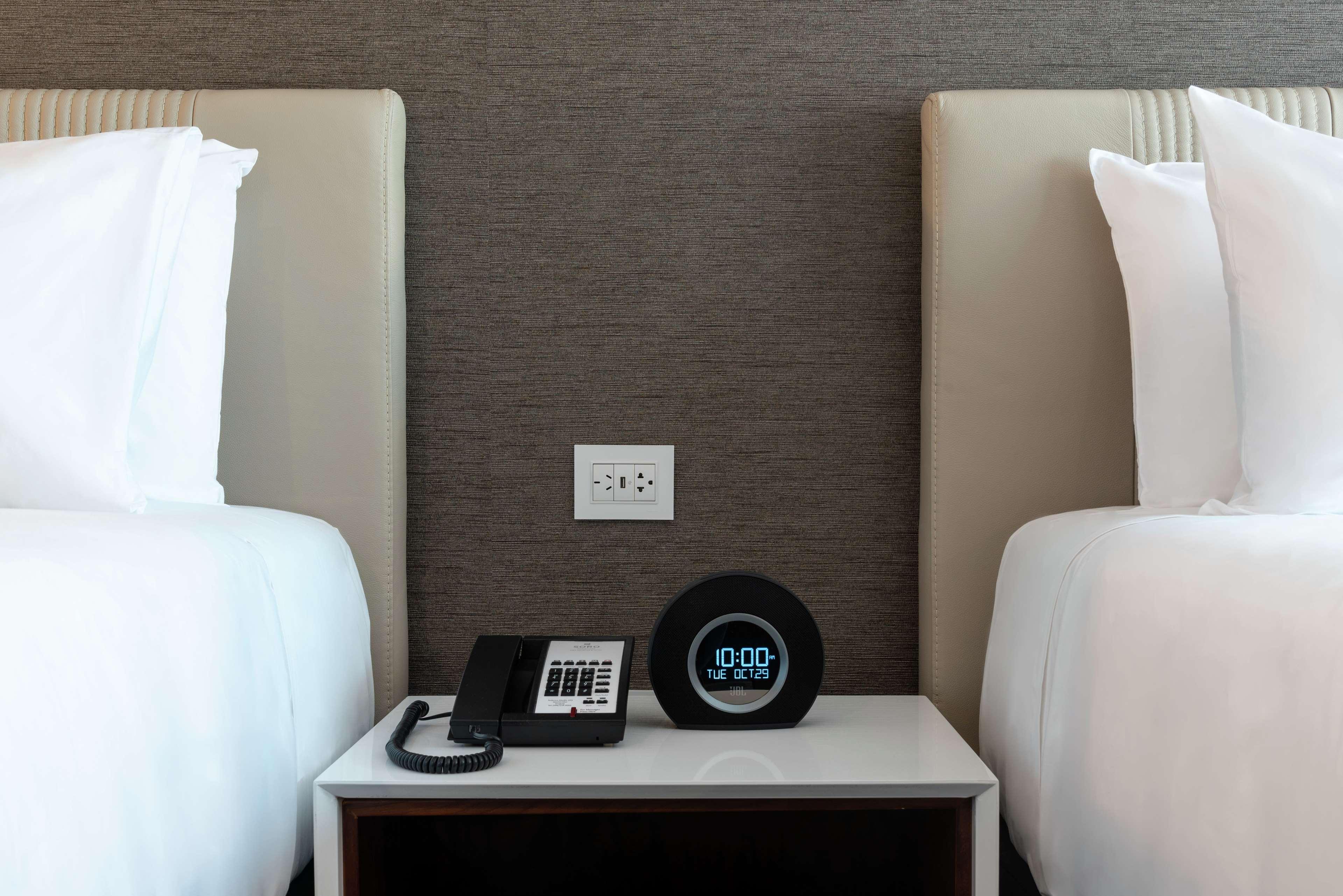 Room Deluxe Guest Room