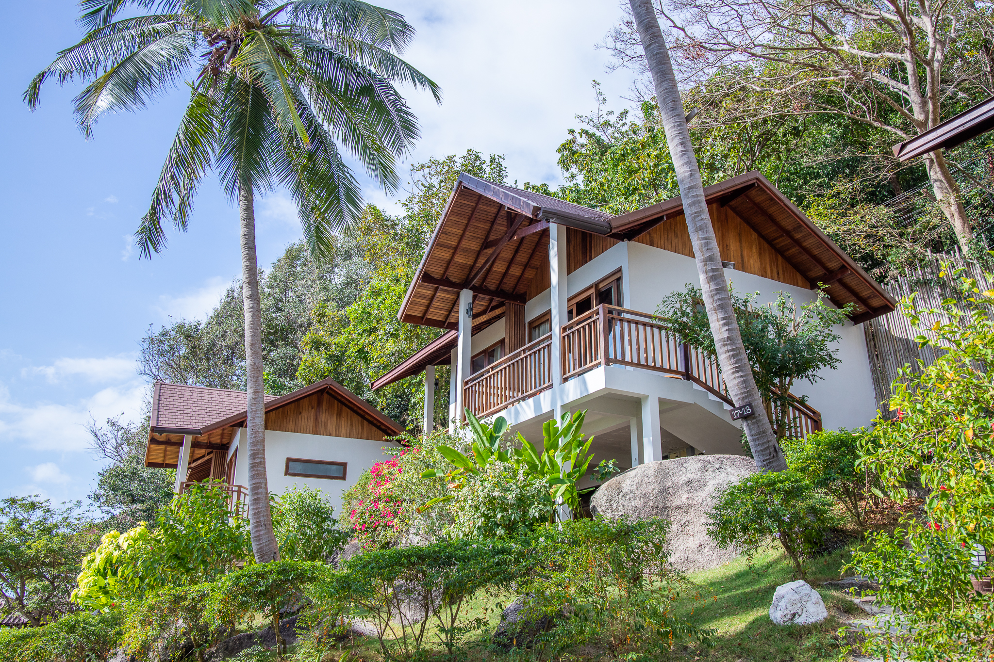 Chalet Partial Ocean View