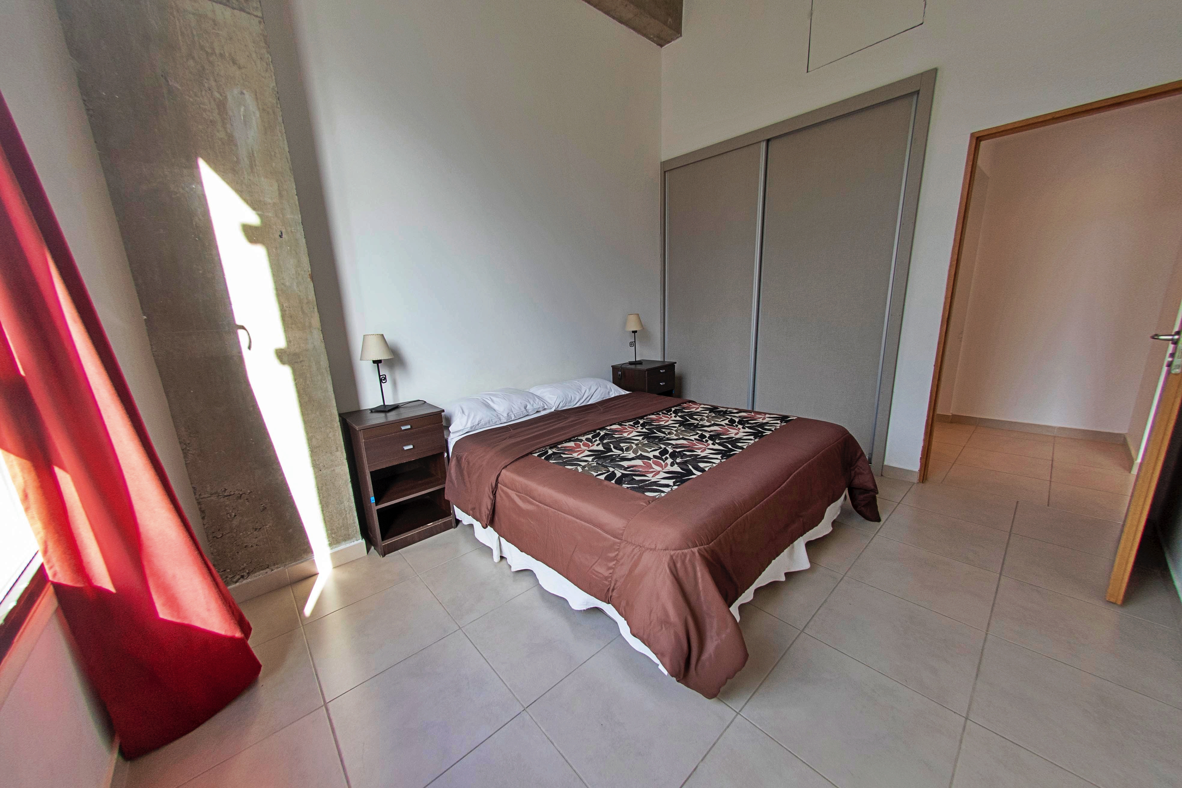 Apartment Capacity 6