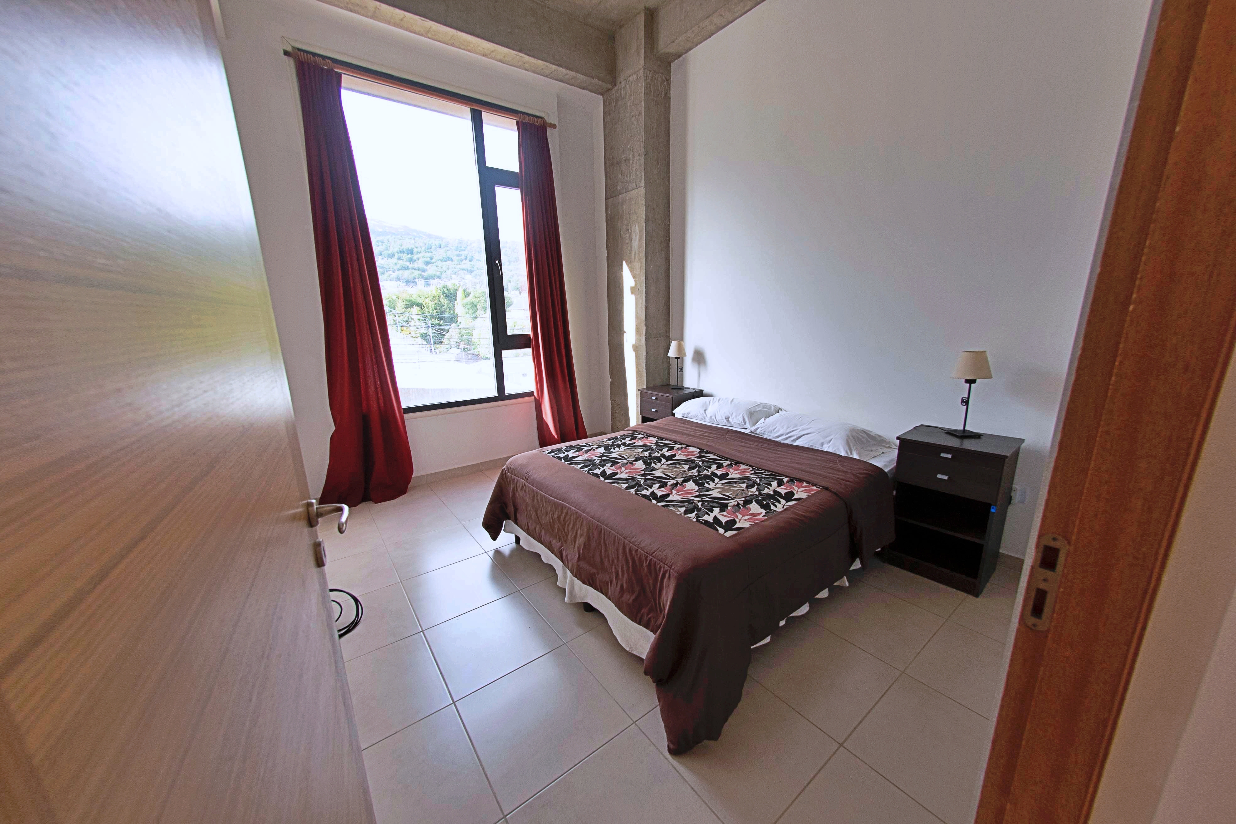 Apartment Capacity 6