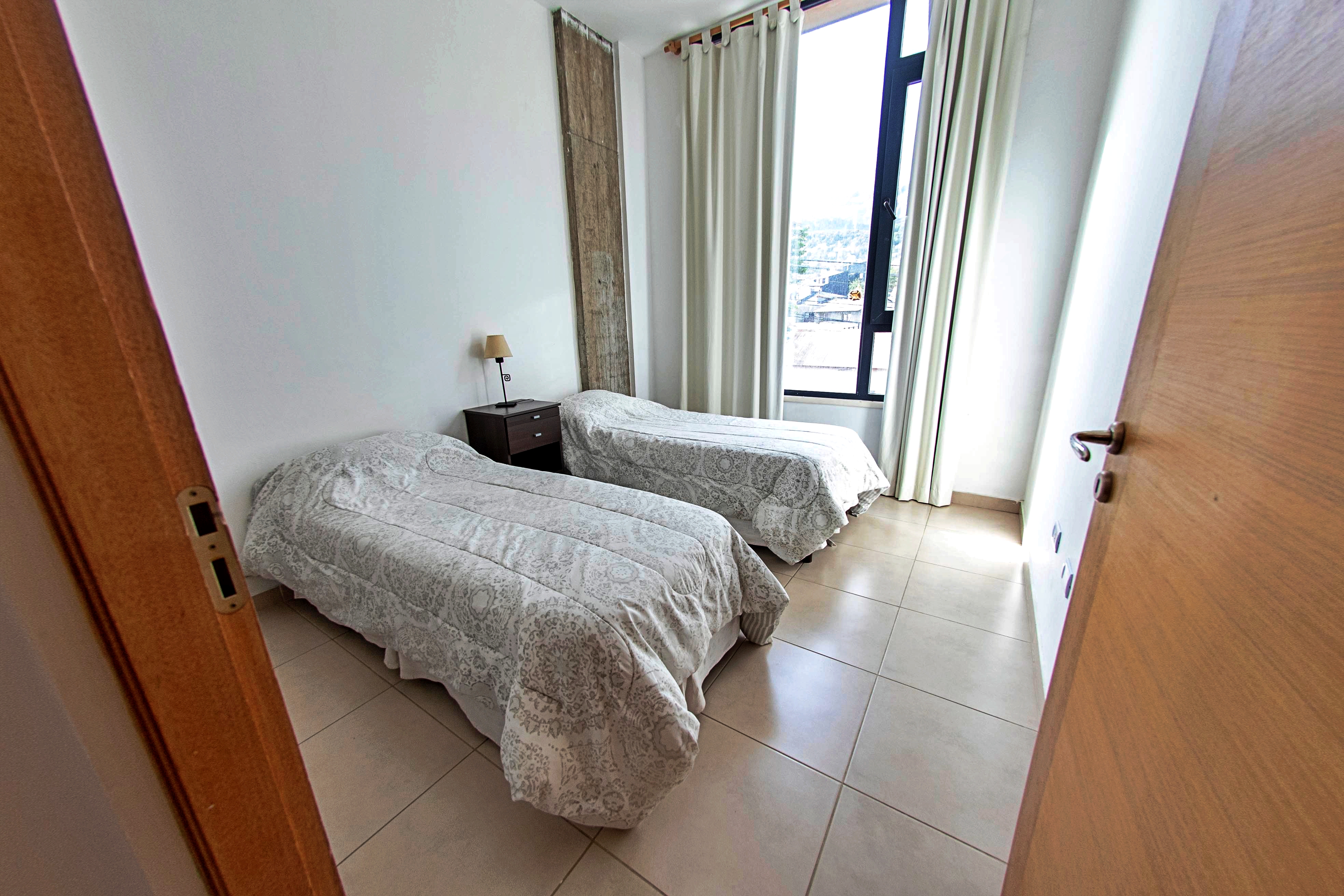 Apartment Capacity 6