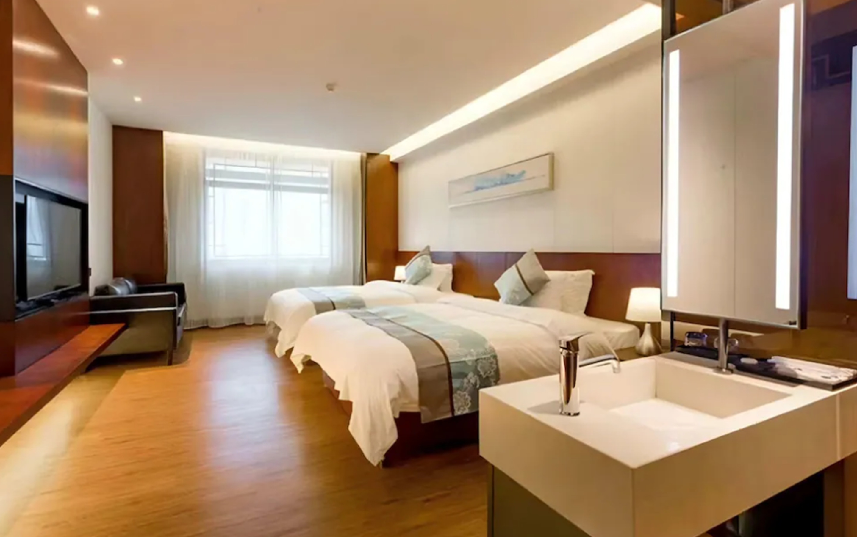 Quadruple Non Smoking