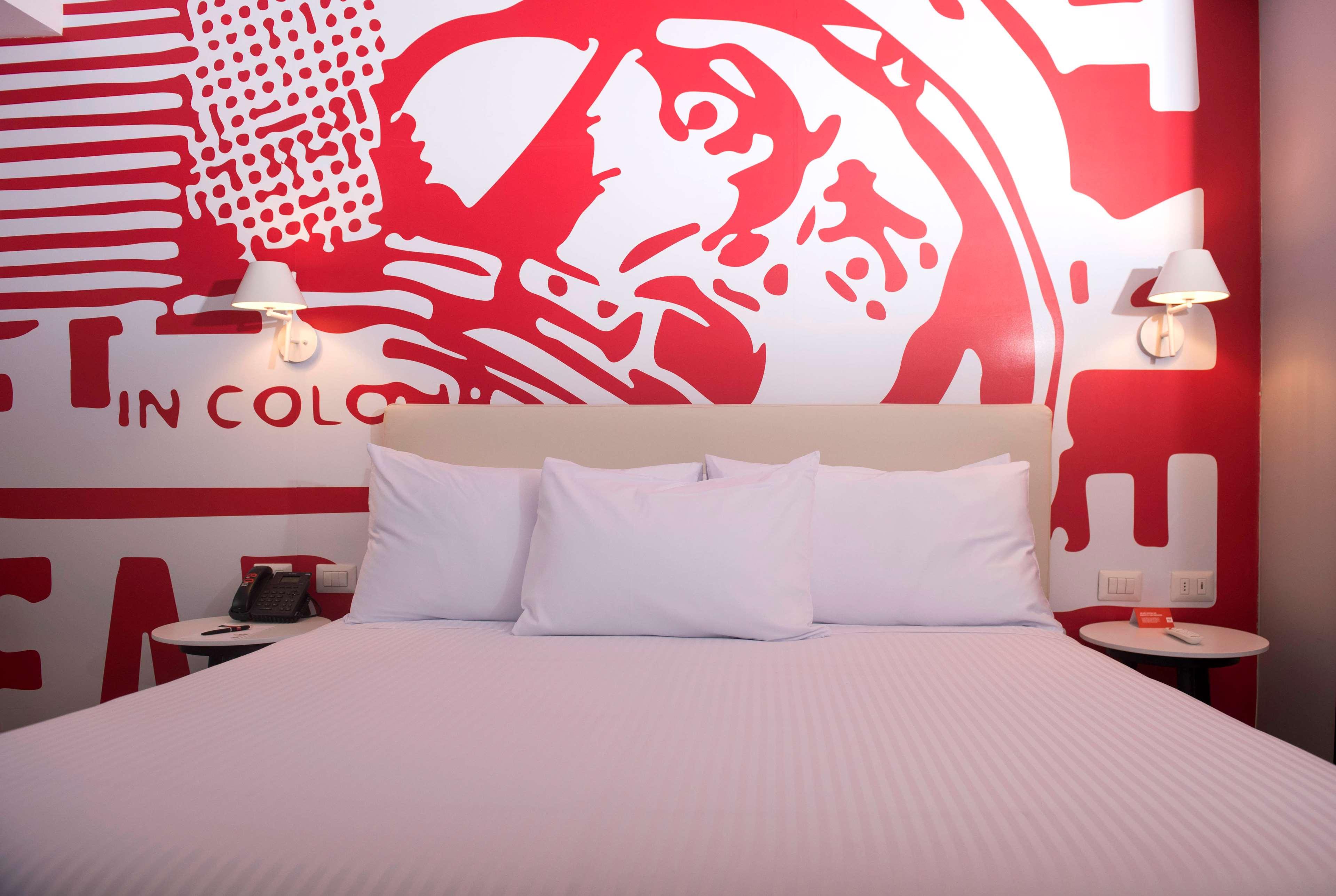 Double King Bed Non Smoking