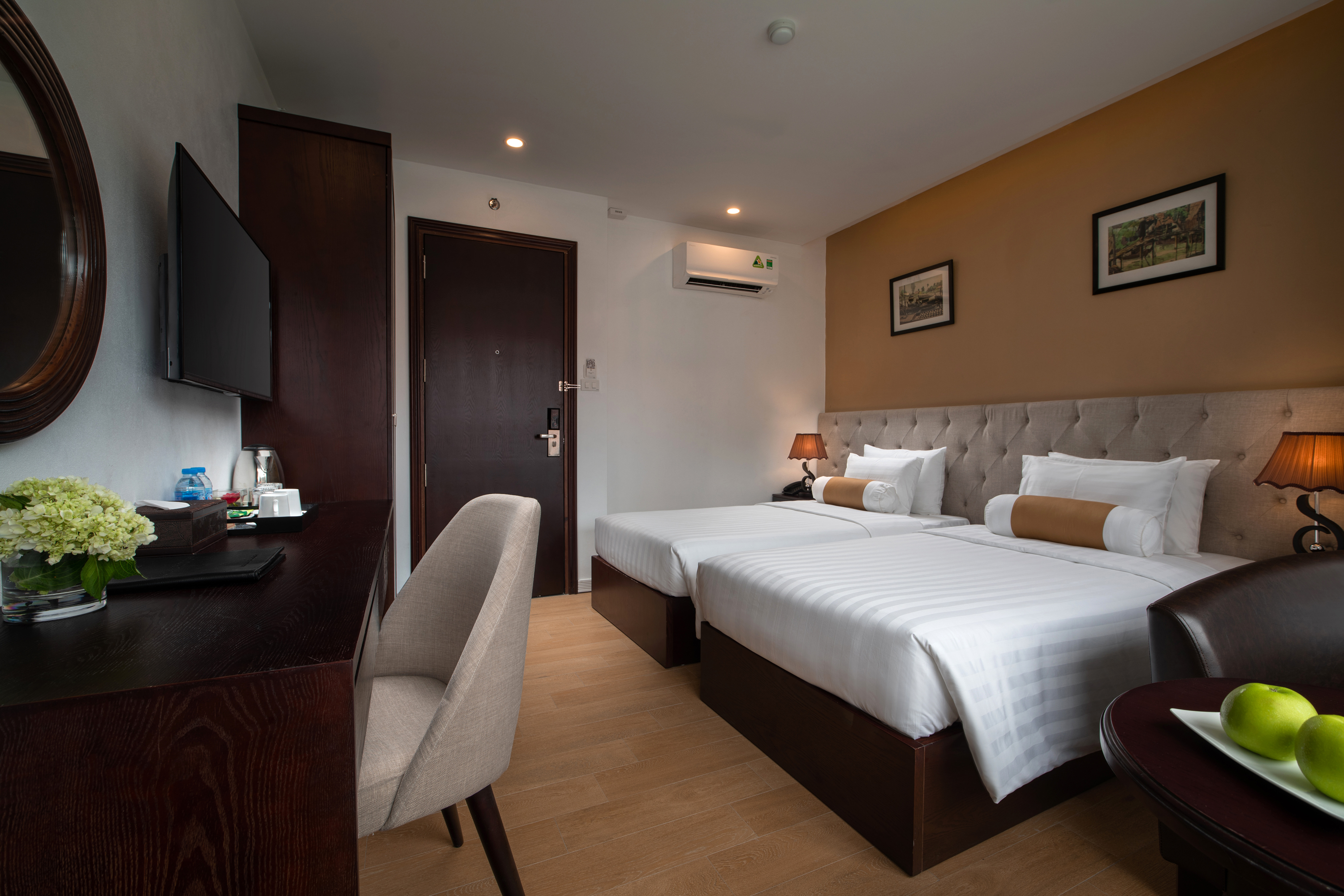 Double or Twin Deluxe