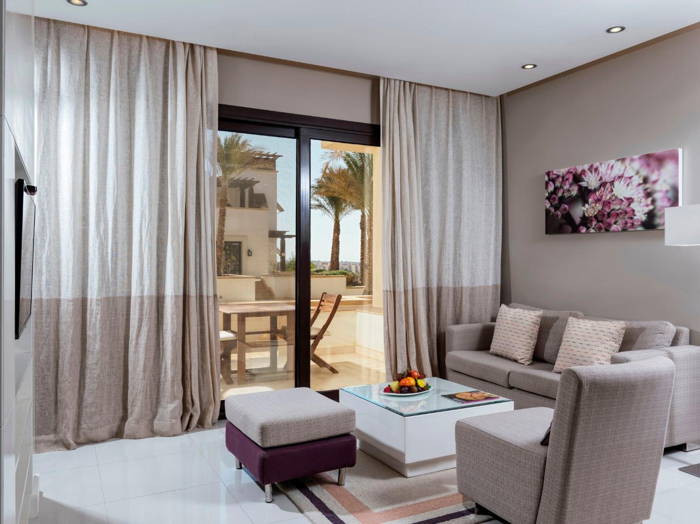 Suite Queen Size Bed