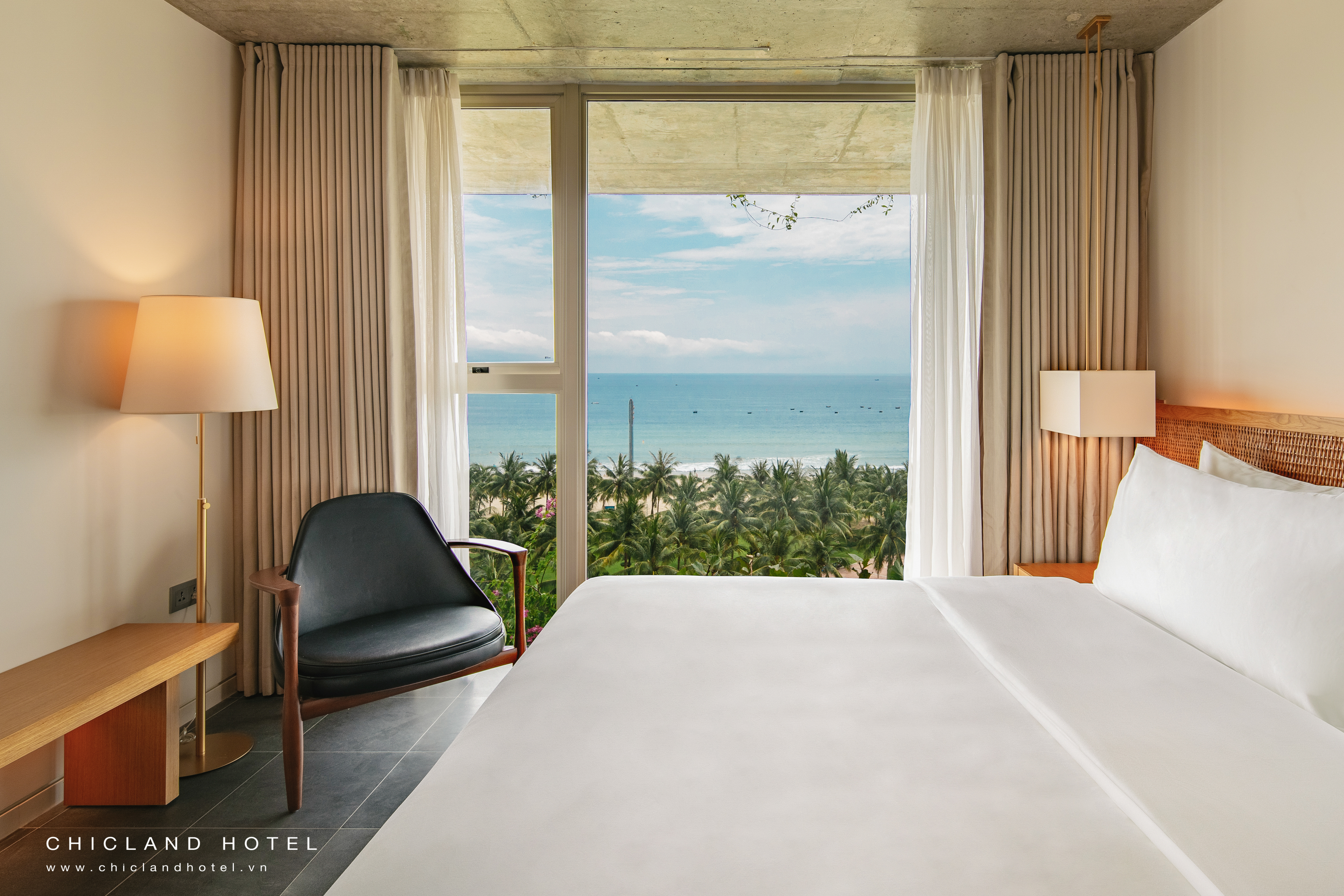 Room Deluxe Ocean Front