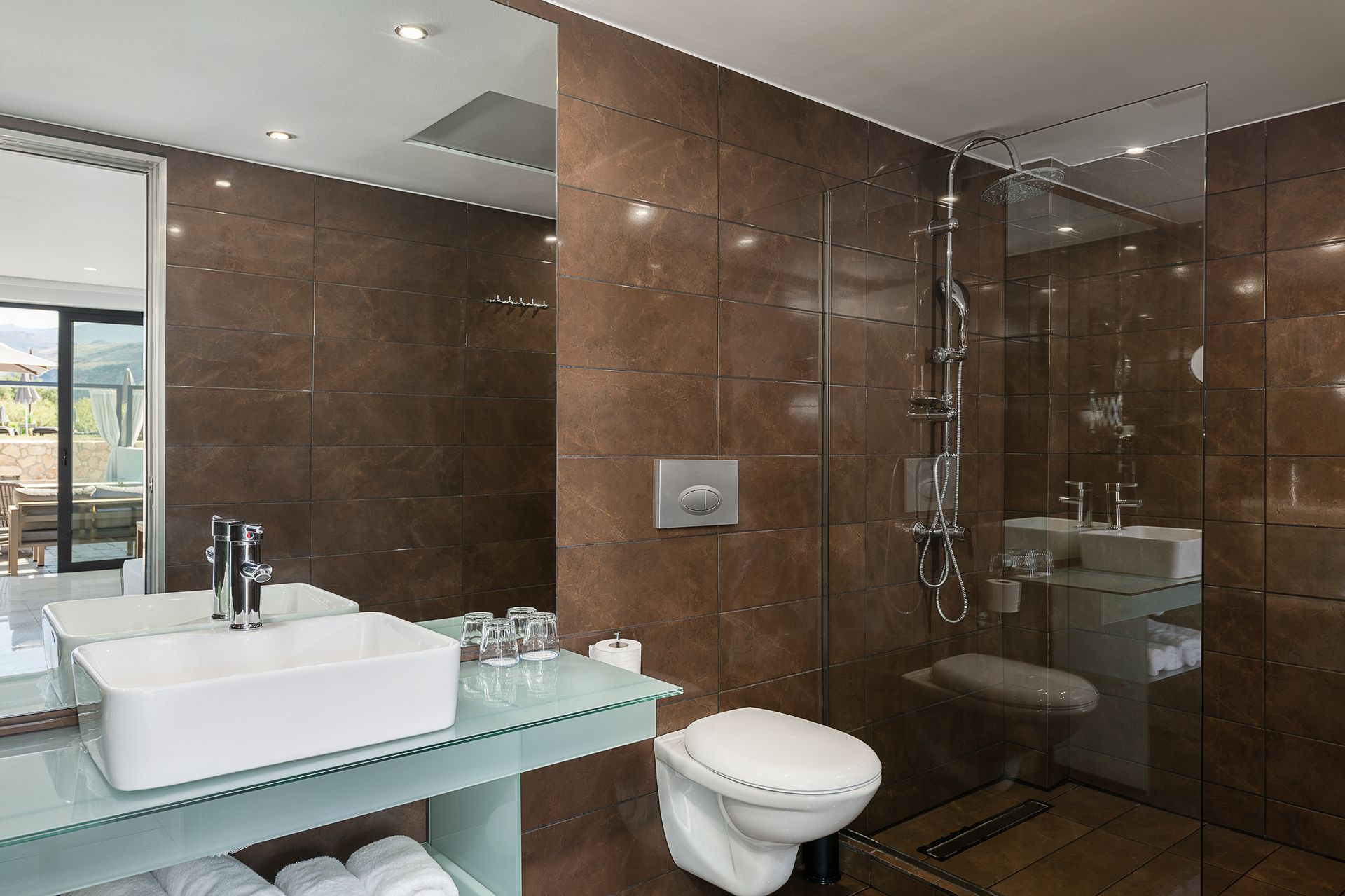 Double or Twin Superior