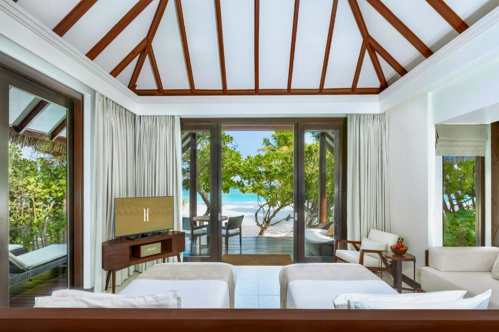 Family Room Beach Front