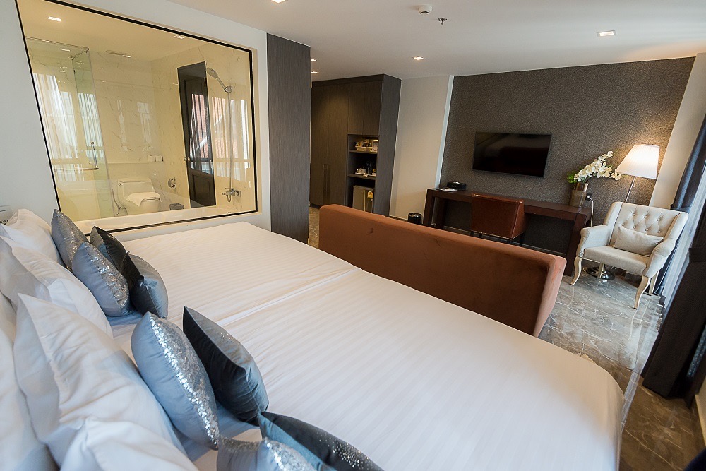 Family Room Two Queen Beds