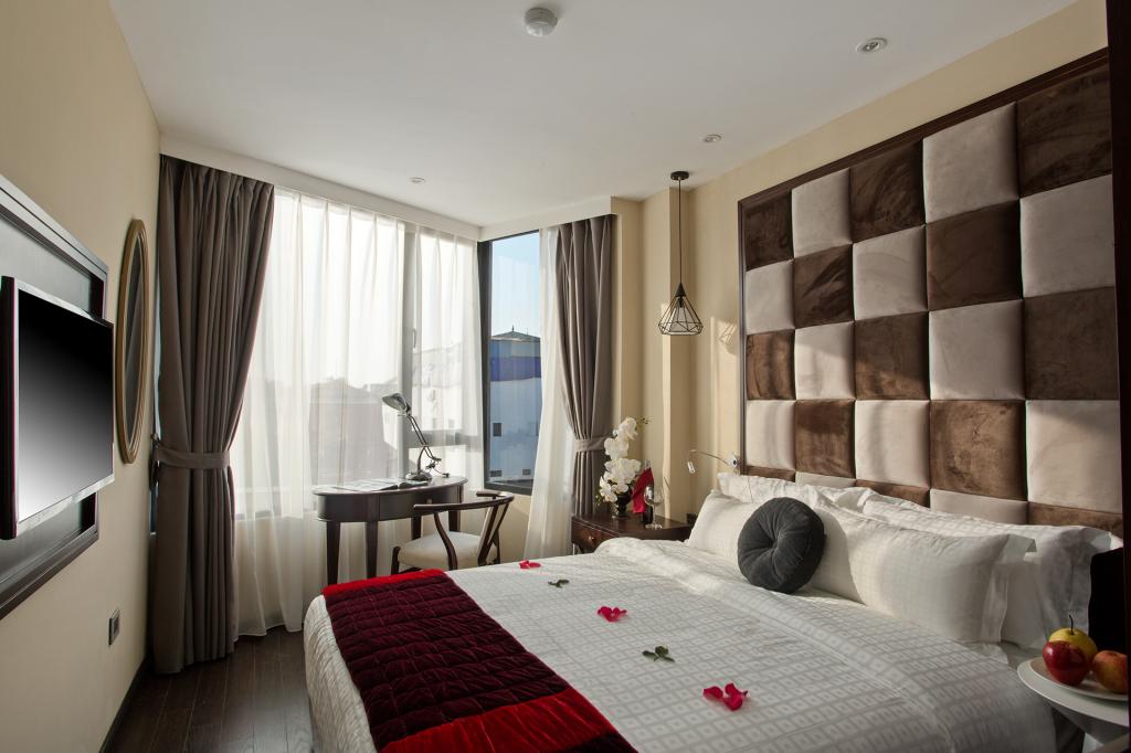 Family Room Connecting Room