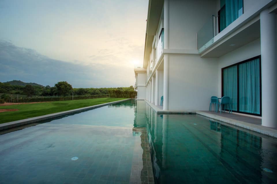 Double or Twin Deluxe Pool View