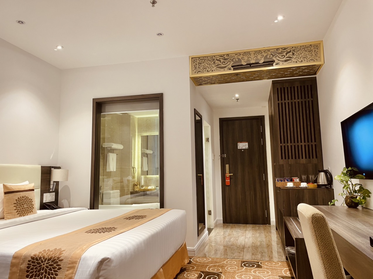 Double Superior City View